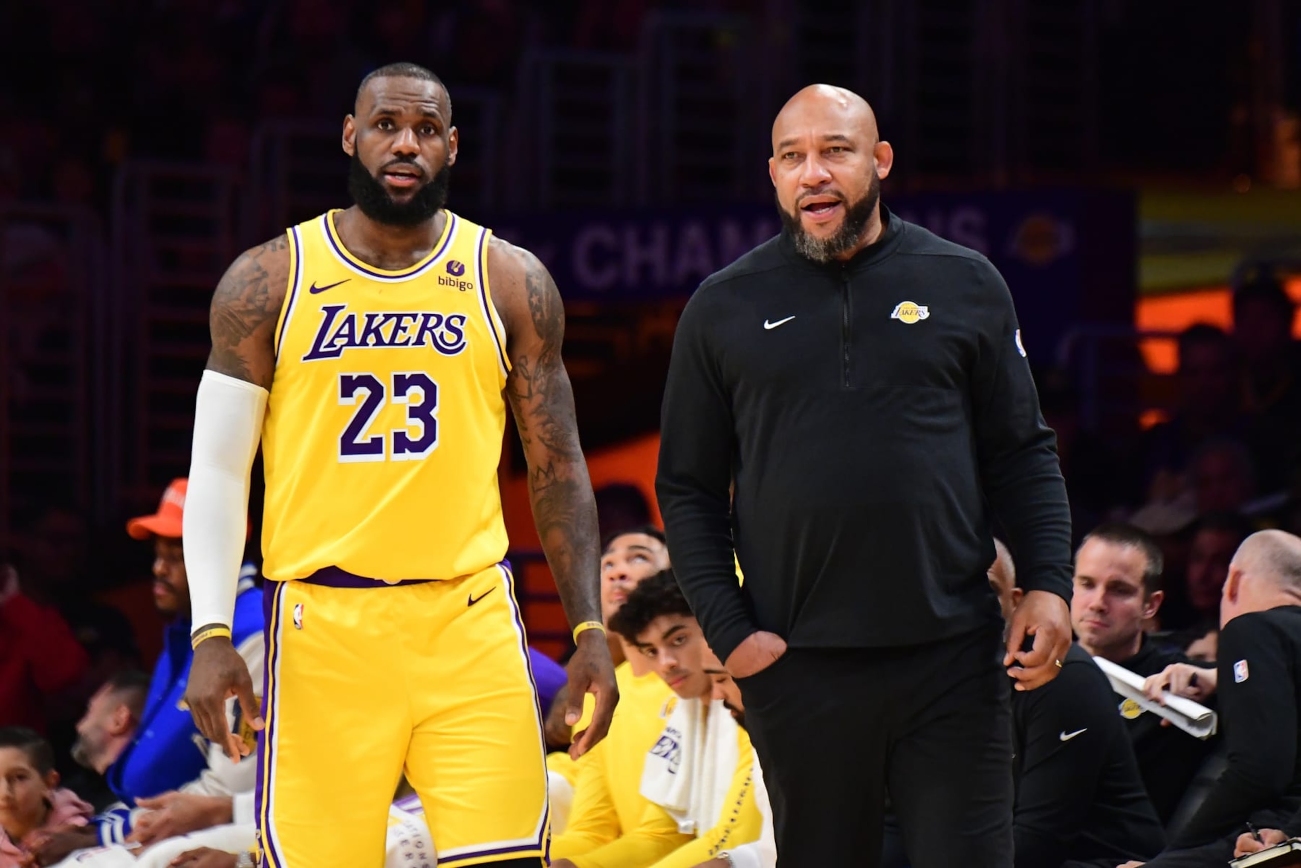 LOS ANGELES, CA - NOVEMBER 22: LeBron James #23 of the Los Angeles Lakers speaks to Head Coach Darvin Ham of the Los Angeles Lakers during the game against the Dallas Mavericks on November 22, 2023 at Crypto.Com Arena in Los Angeles, California. NOTE TO USER: User expressly acknowledges and agrees that, by downloading and/or using this Photograph, user is consenting to the terms and conditions of the Getty Images License Agreement. Mandatory Copyright Notice: Copyright 2023 NBAE (Photo by Adam Pantozzi/NBAE via Getty Images)