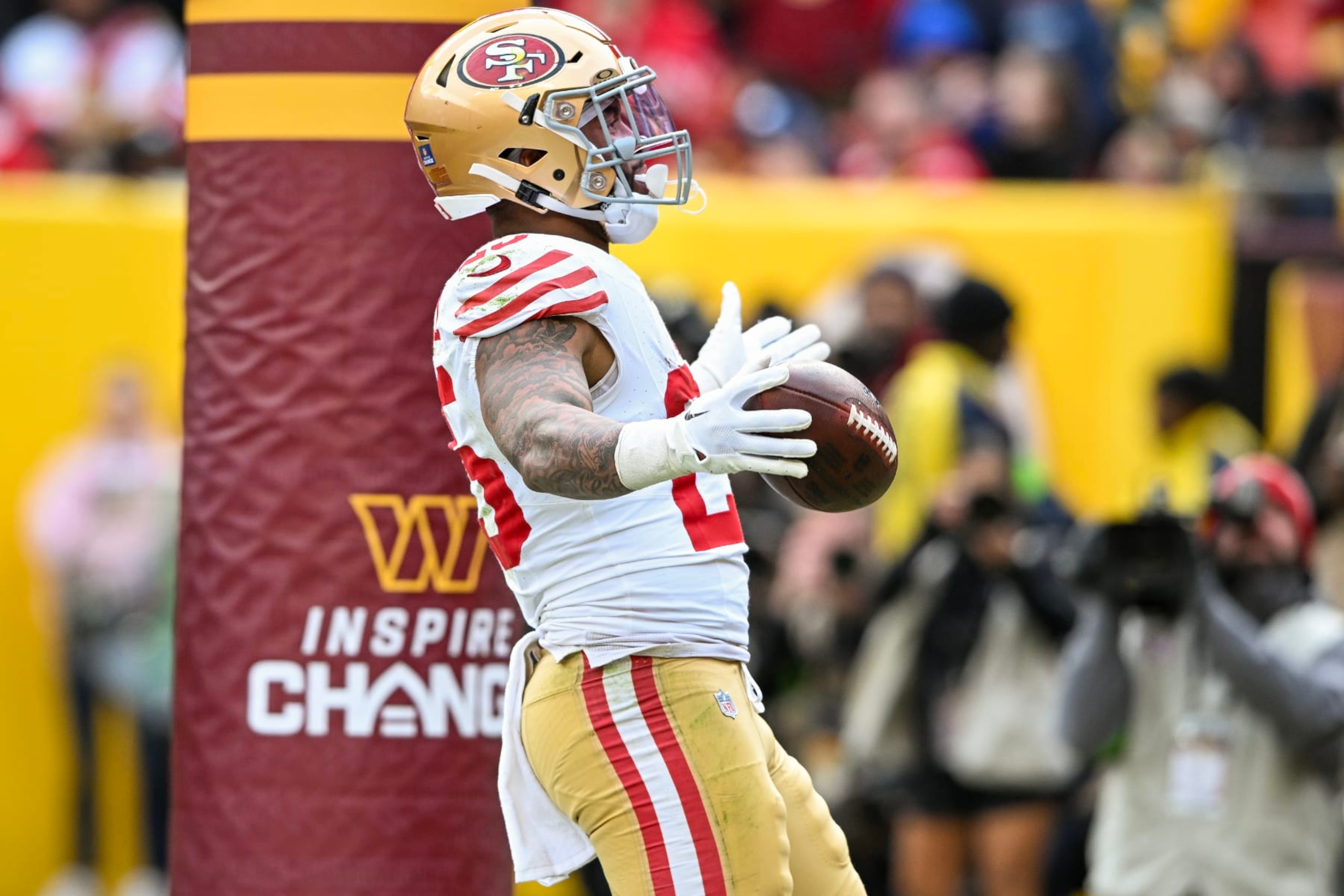 49ers RB Elijah Mitchell