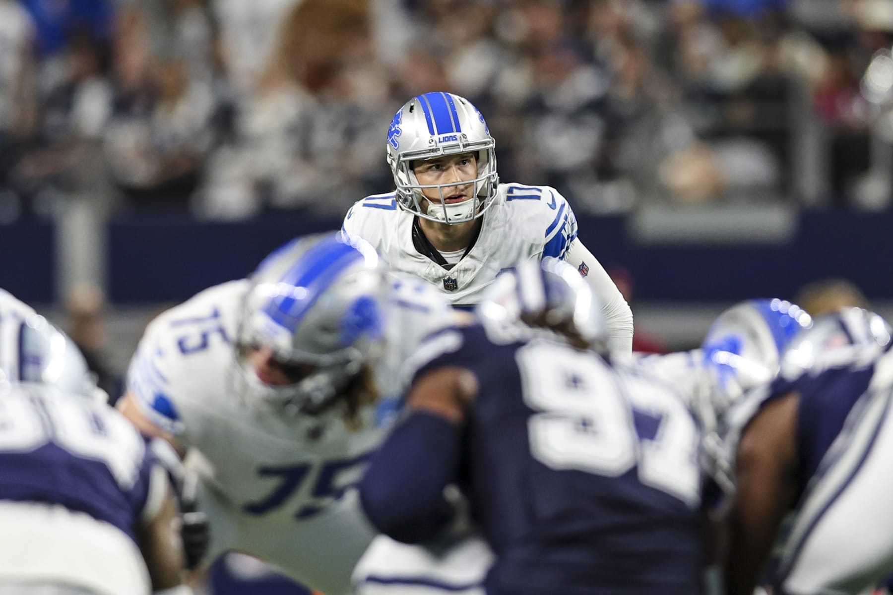 ARLINGTON, TX - DECEMBER 30: Detroit Lions place kicker Michael Badgley (17) looks up at the goal posts before a field goal attempt during the game between the Dallas Cowboys and the Detroit Lions on December 30, 2023 at AT&T Stadium in Arlington, Texas. (Photo by Matthew Pearce/Icon Sportswire via Getty Images)