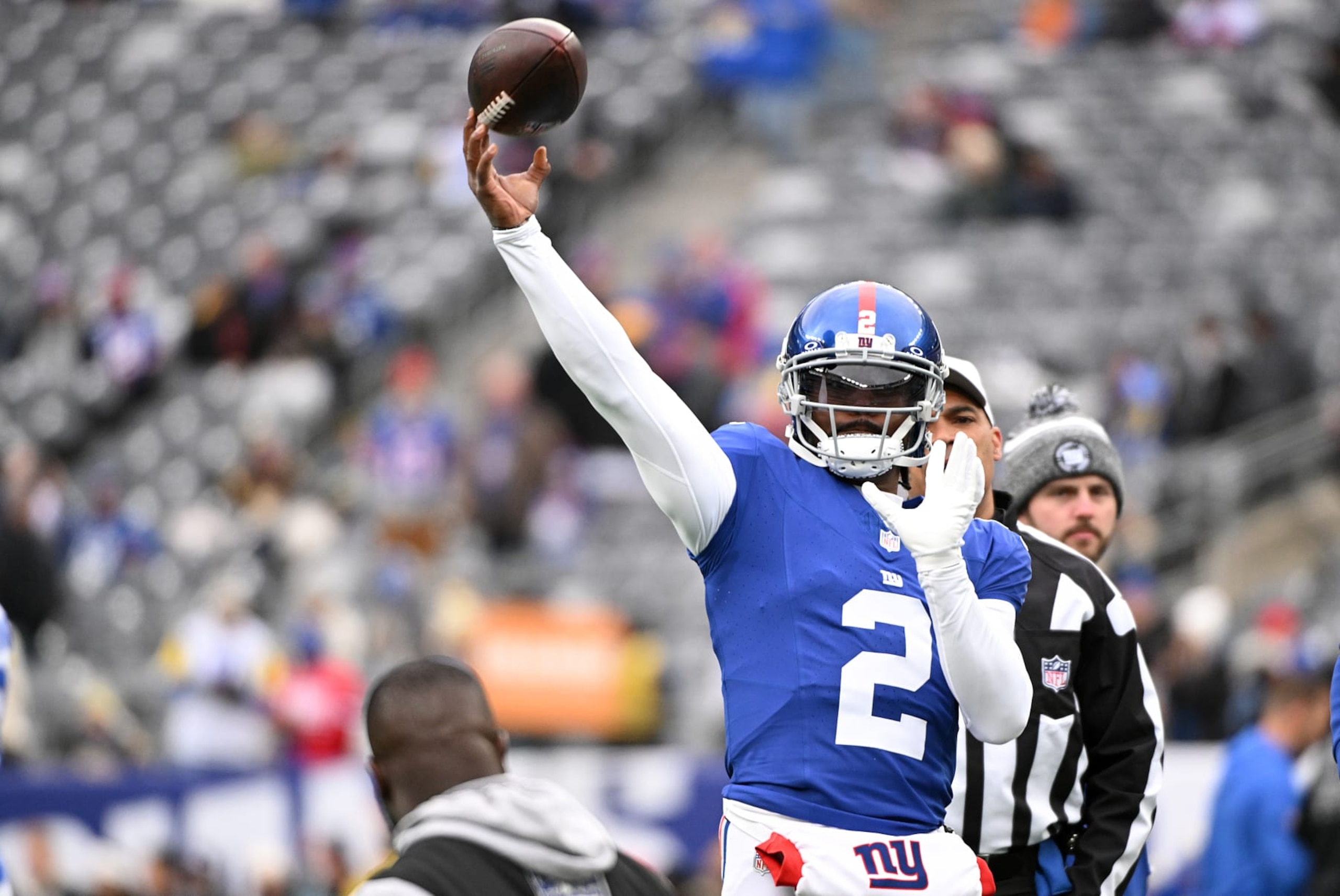 EAST RUTHERFORD, NEW JERSEY - DECEMBER 31: Tyrod Taylor #2 of the New York Giants warms up prior to a game against the Los Angeles Rams at MetLife Stadium on December 31, 2023 in East Rutherford, New Jersey. (Photo by Mike Lawrence/Getty Images)
