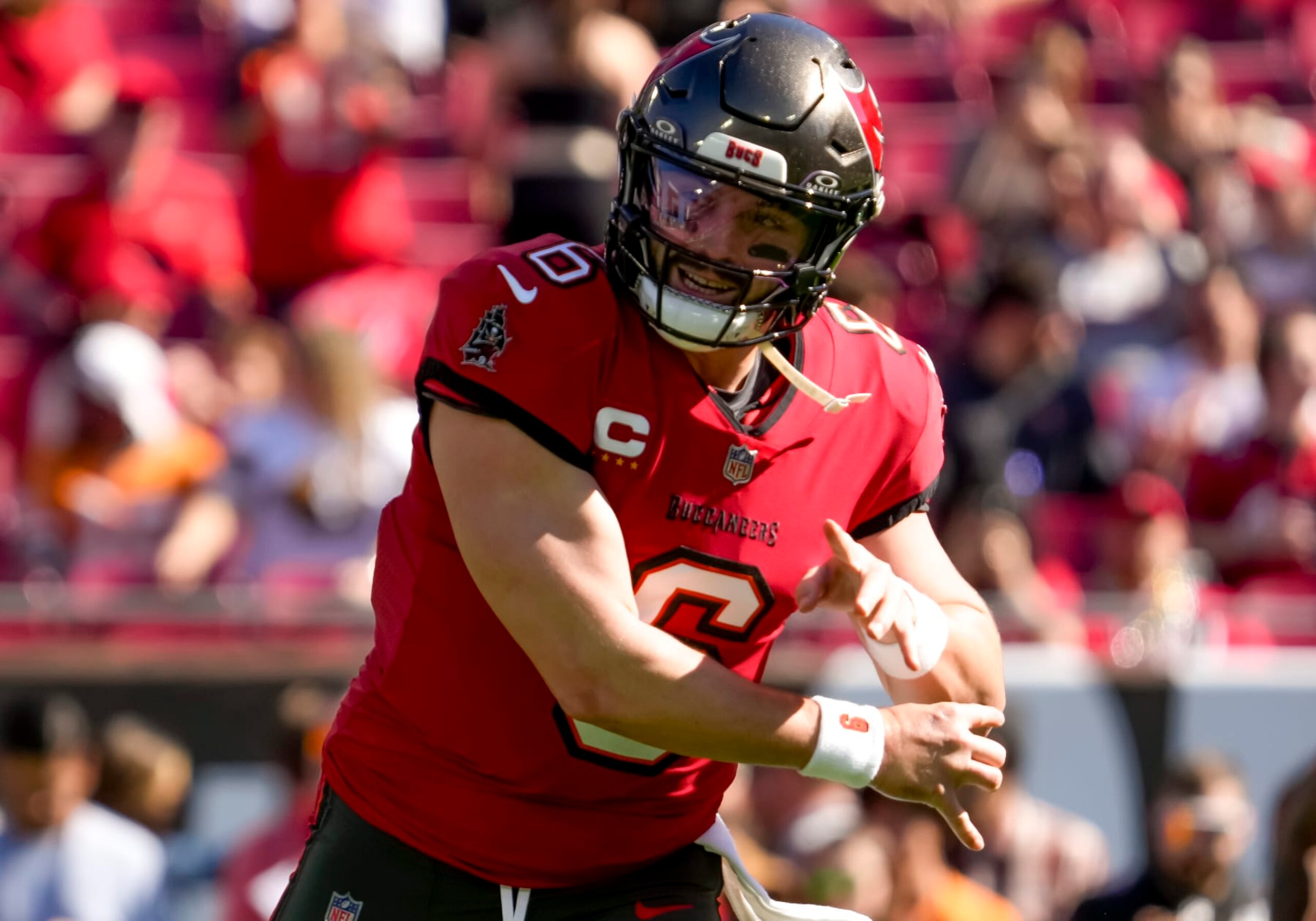 TAMPA, FL - DECEMBER 31: Tampa Bay Buccaneers quarterback Baker Mayfield (6) during the NFL Football match between the Tampa Bay Bucs and New Orleans Saints on December 31st, 2023 at Raymond James Stadium, Tampa FL. (Photo by Andrew Bershaw/Icon Sportswire via Getty Images)