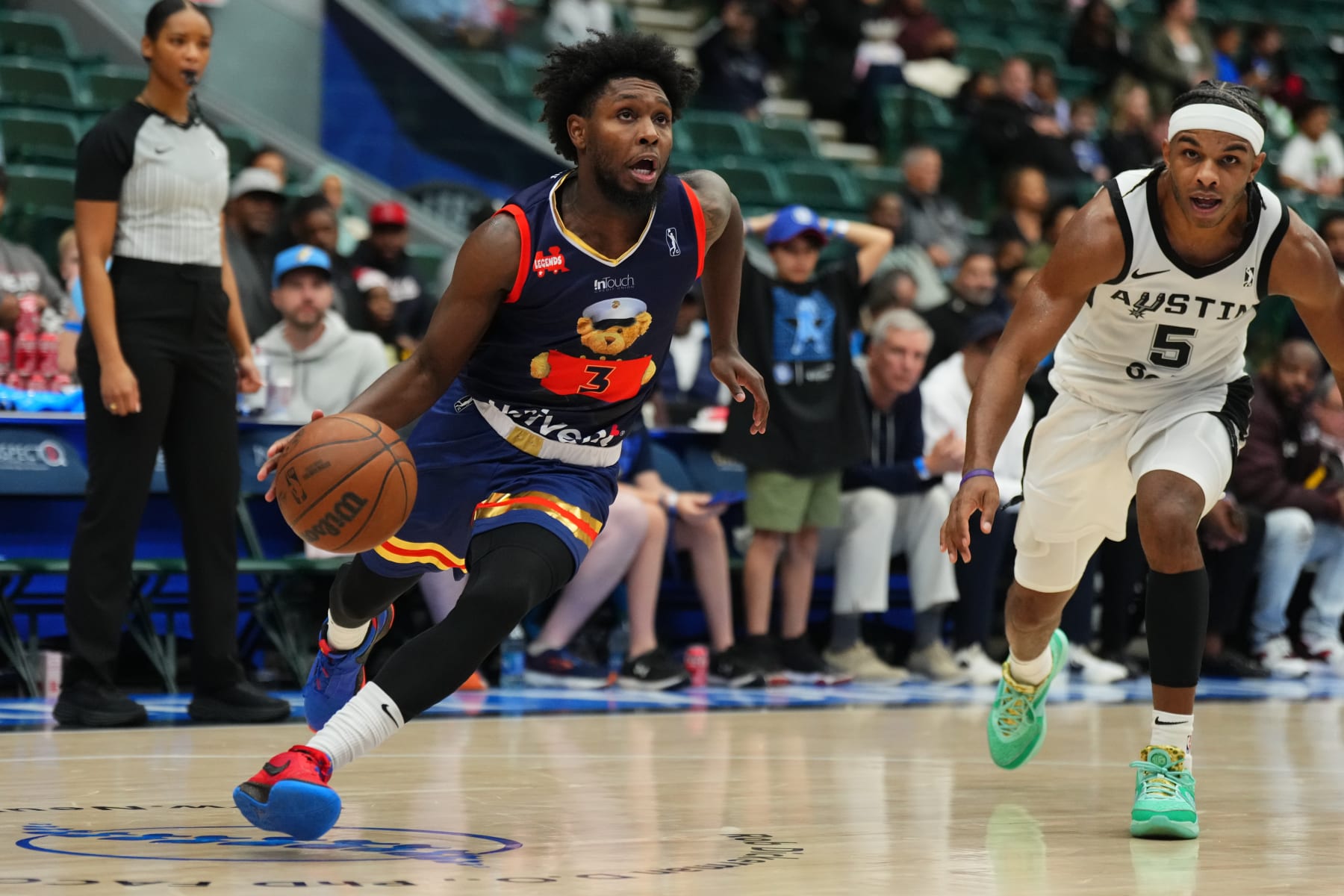 FRISCO, TX - DECEMBER 9: Jordan Walker #3 of the Texas Legends drives to the basket against the Austin Spurs on December 9, 2023 at Comerica Center in Frisco, Texas. NOTE TO USER: User expressly acknowledges and agrees that, by downloading and or using this photograph, User is consenting to the terms and conditions of the Getty Images License Agreement. Mandatory Copyright Notice: Copyright 2023 NBAE (Photo by Cooper Neill/NBAE via Getty Images)