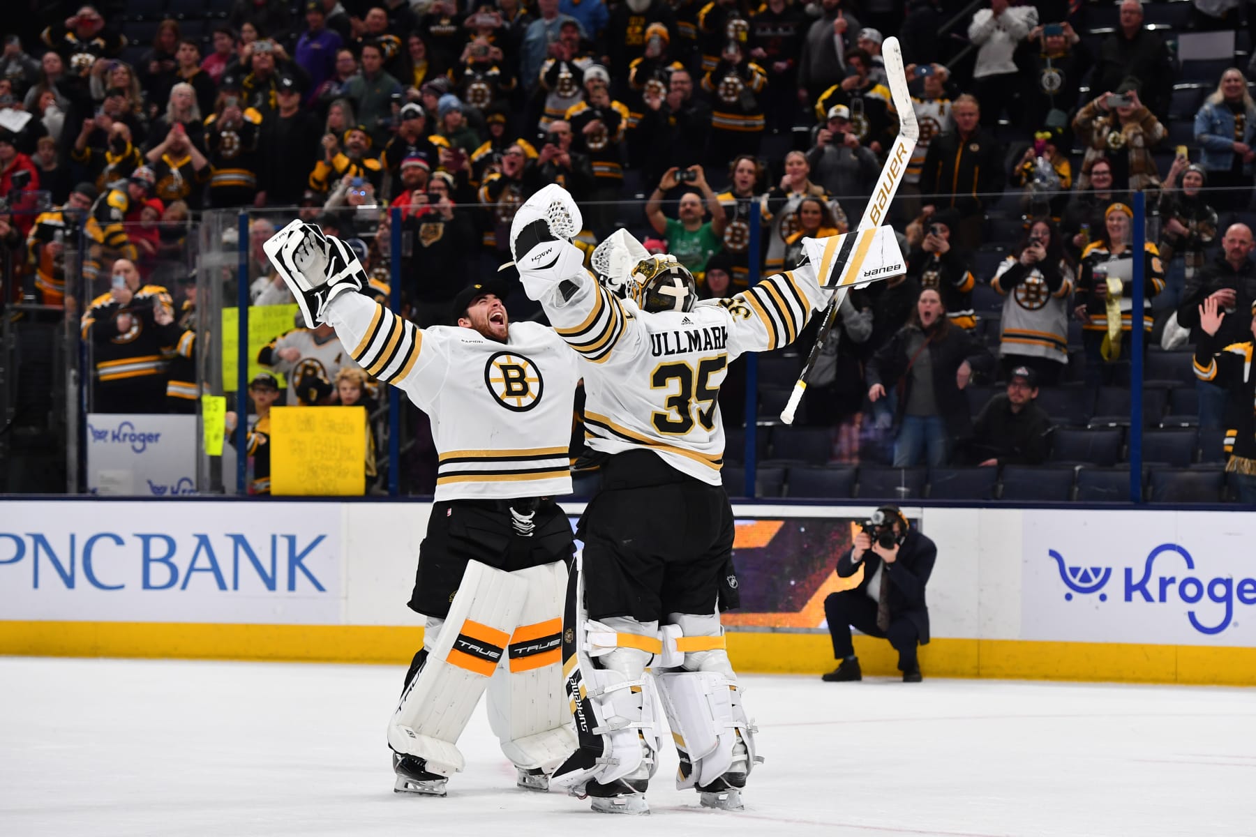 Jeremy Swayman, left, and Linus Ullmark. 