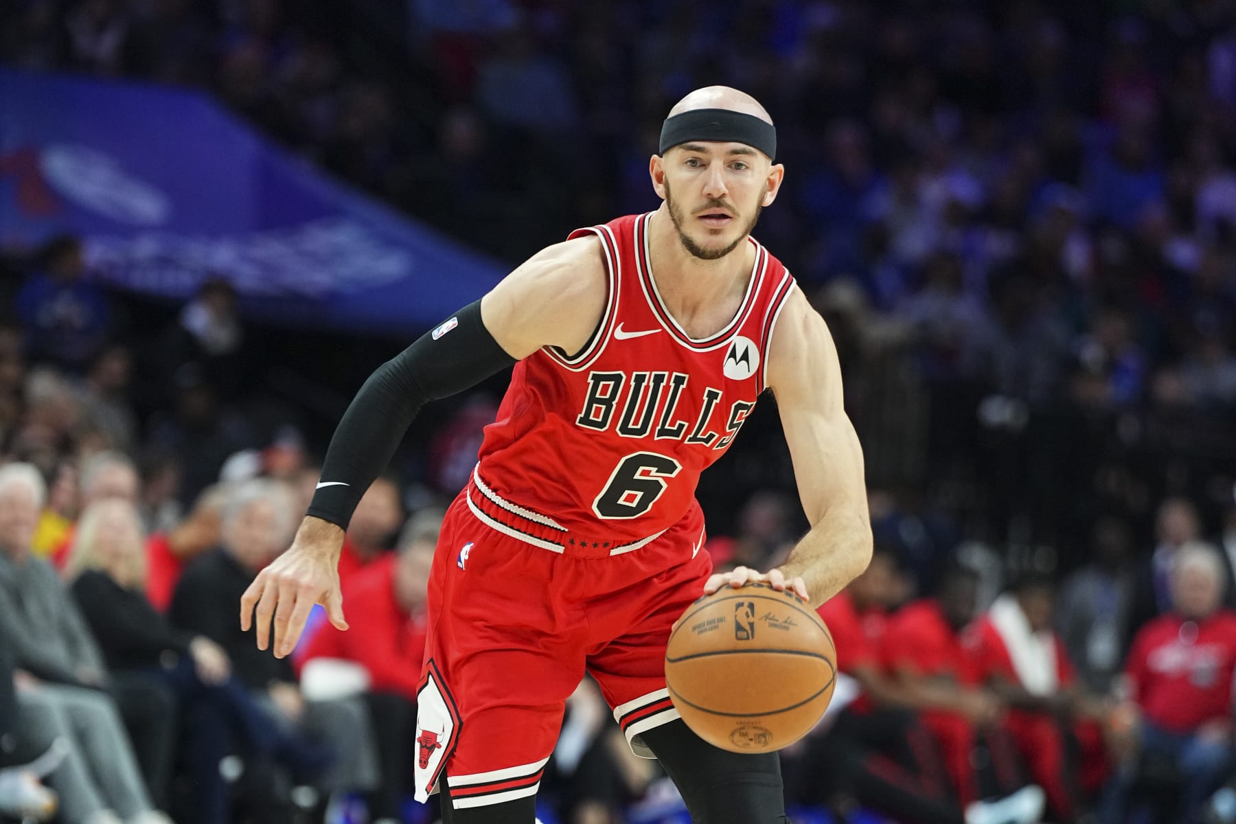 PHILADELPHIA, PENNSYLVANIA - JANUARY 2: Alex Caruso #6 of the Chicago Bulls dribbles the ball against the Philadelphia 76ers at the Wells Fargo Center on January 2, 2024 in Philadelphia, Pennsylvania. The 76ers defeated the Bulls 110-97. NOTE TO USER: User expressly acknowledges and agrees that, by downloading and or using this photograph, User is consenting to the terms and conditions of the Getty Images License Agreement. (Photo by Mitchell Leff/Getty Images)