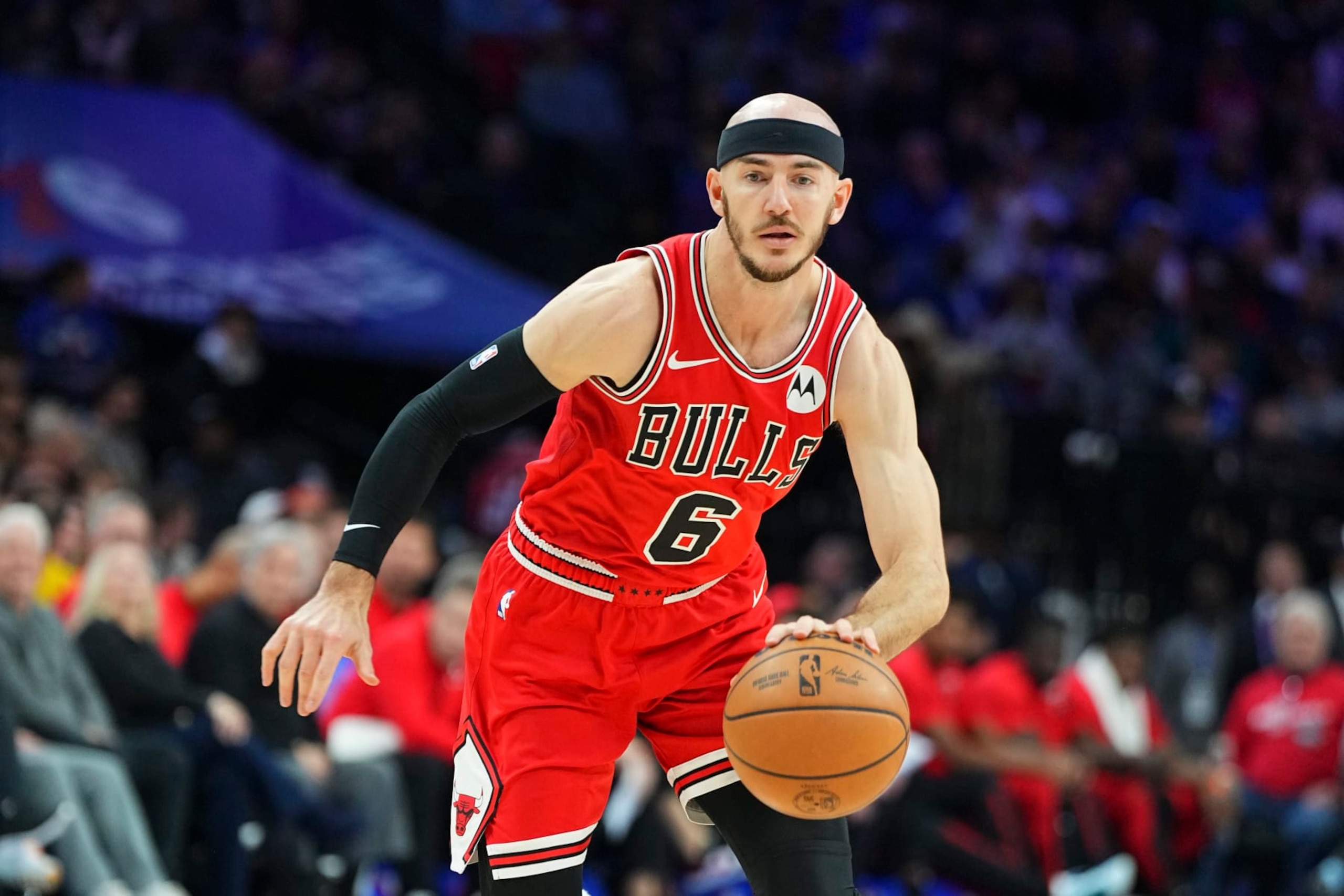 PHILADELPHIA, PENNSYLVANIA - JANUARY 2: Alex Caruso #6 of the Chicago Bulls dribbles the ball against the Philadelphia 76ers at the Wells Fargo Center on January 2, 2024 in Philadelphia, Pennsylvania. The 76ers defeated the Bulls 110-97. NOTE TO USER: User expressly acknowledges and agrees that, by downloading and or using this photograph, User is consenting to the terms and conditions of the Getty Images License Agreement. (Photo by Mitchell Leff/Getty Images) PHILADELPHIA, PENNSYLVANIA - JANUARY 2: Alex Caruso #6 of the Chicago Bulls dribbles the ball against the Philadelphia 76ers at the Wells Fargo Center on January 2, 2024 in Philadelphia, Pennsylvania. The 76ers defeated the Bulls 110-97. NOTE TO USER: User expressly acknowledges and agrees that, by downloading and or using this photograph, User is consenting to the terms and conditions of the Getty Images License Agreement. (Photo by Mitchell Leff/Getty Images)