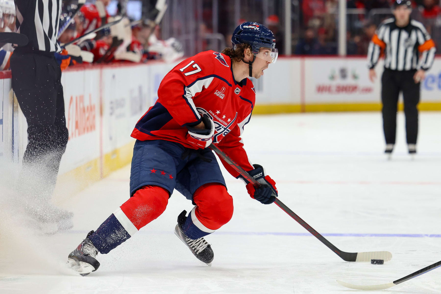 WASHINGTON, DC - DECEMBER 20: Dylan Strome #17 of the Washington Capitals controls the puck during a game against the New York Islanders at Capital One Arena on December 20, 2023 in Washington, D.C. (Photo by John McCreary/NHLI via Getty Images)