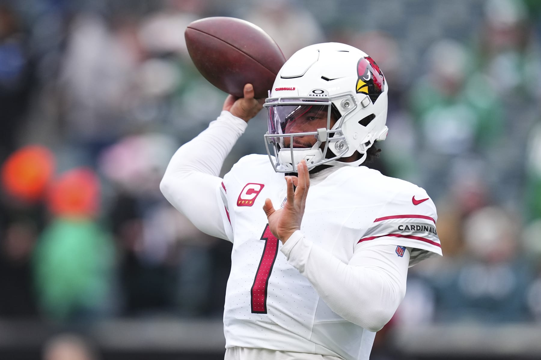 PHILADELPHIA, PENNSYLVANIA - DECEMBER 31: Kyler Murray #1 of the Arizona Cardinals warms up prior to the game against the Philadelphia Eagles at Lincoln Financial Field on December 31, 2023 in Philadelphia, Pennsylvania. (Photo by Mitchell Leff/Getty Images)