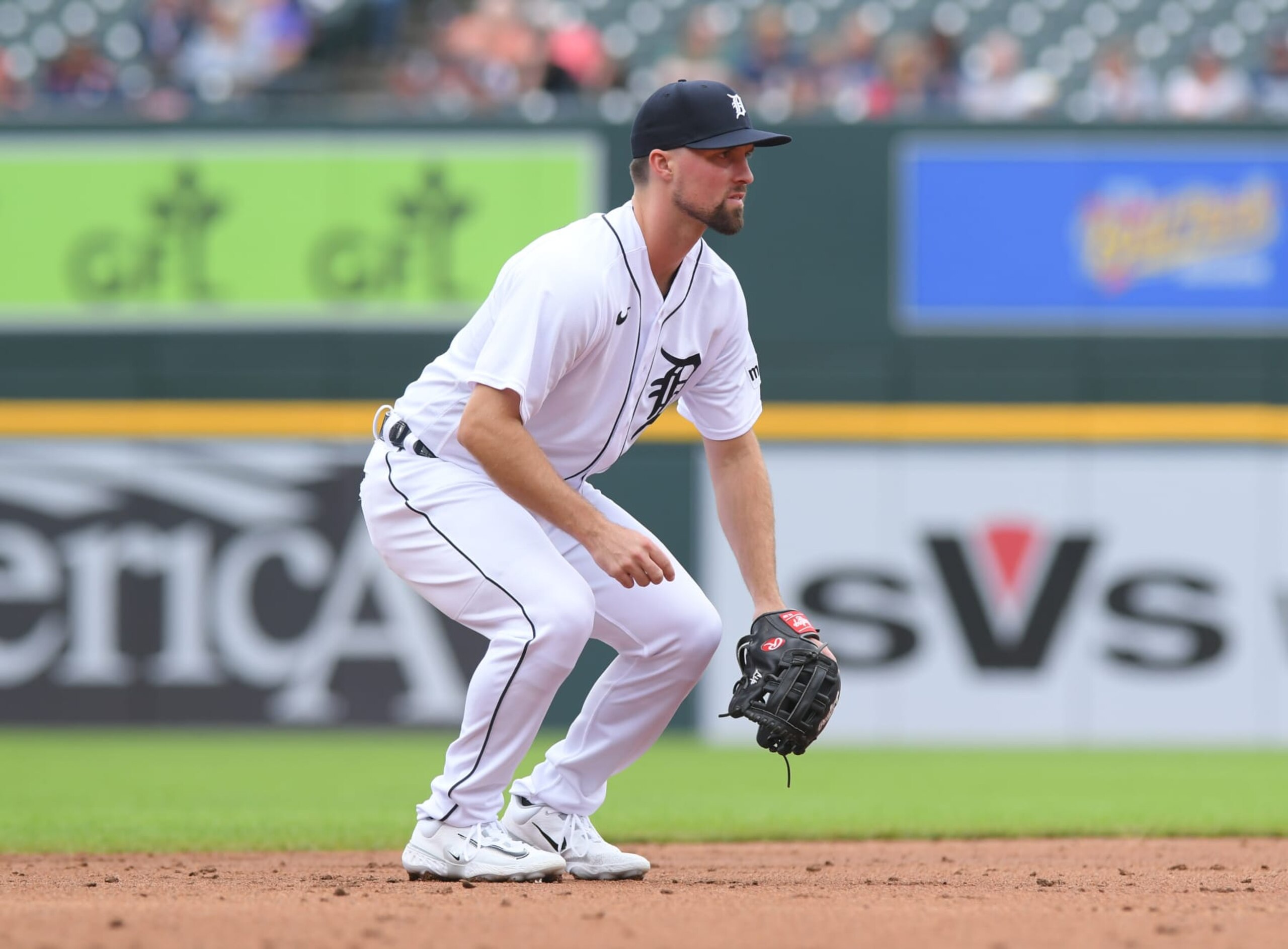 DETROIT, MI - SEPTEMBER 10:  Andre Lipcius #27 of the Detroit Tigers fields during the game against the Chicago White Sox at Comerica Park on September 10, 2023 in Detroit, Michigan. The Tigers defeated the White Sox 3-2.  (Photo by Mark Cunningham/MLB Photos via Getty Images)