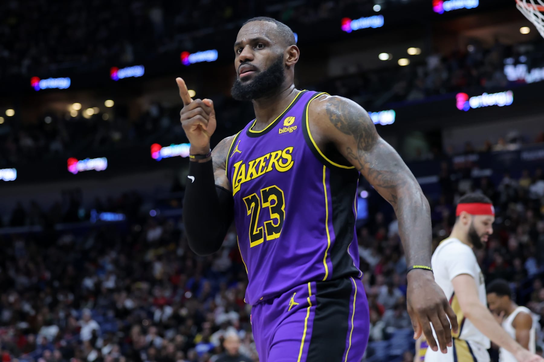 NEW ORLEANS, LOUISIANA - DECEMBER 31: LeBron James #23 of the Los Angeles Lakers reacts against the New Orleans Pelicans during a game at the Smoothie King Center on December 31, 2023 in New Orleans, Louisiana. NOTE TO USER: User expressly acknowledges and agrees that, by downloading and or using this Photograph, user is consenting to the terms and conditions of the Getty Images License Agreement. (Photo by Jonathan Bachman/Getty Images)