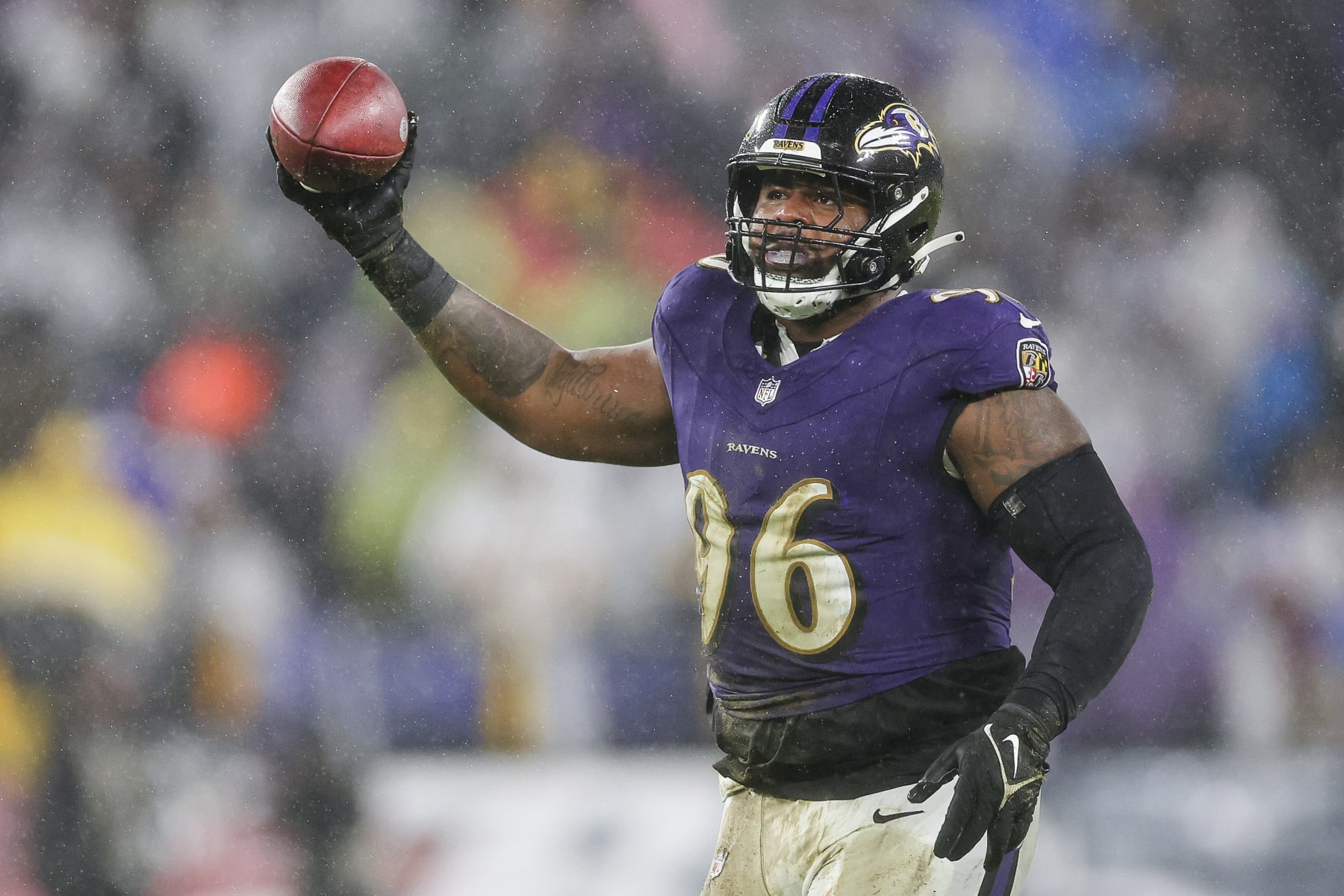 Ravens DE Broderick Washington