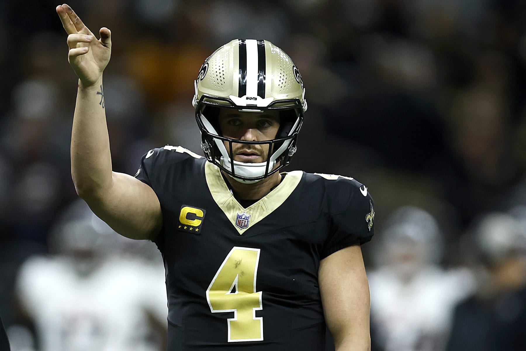 Saints QB Derek Carr