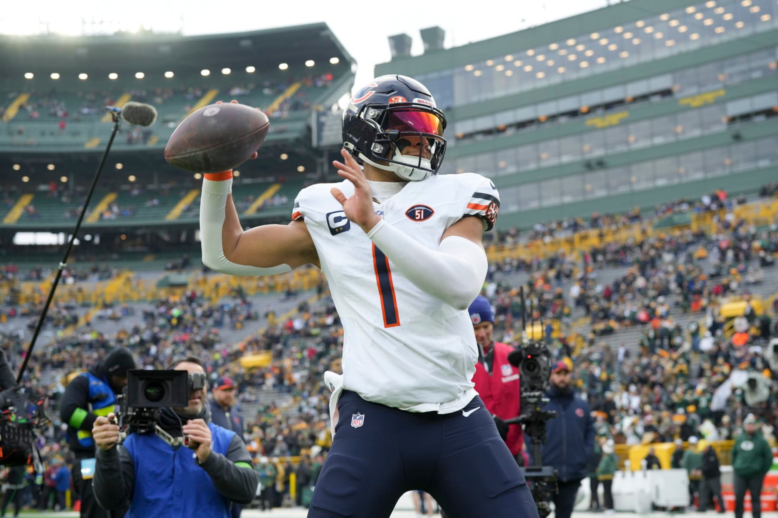 GREEN BAY, WI - JANUARY 7: Quarterback Justin Fields #1 of the Chicago Bears warms up prior to an NFL football game against the Green Bay Packers at Lambeau Field on January 7, 2024 in Green Bay, Wisconsin. The Packers beat the Bears 17-9. (Photo by Todd Rosenberg/Getty Images)