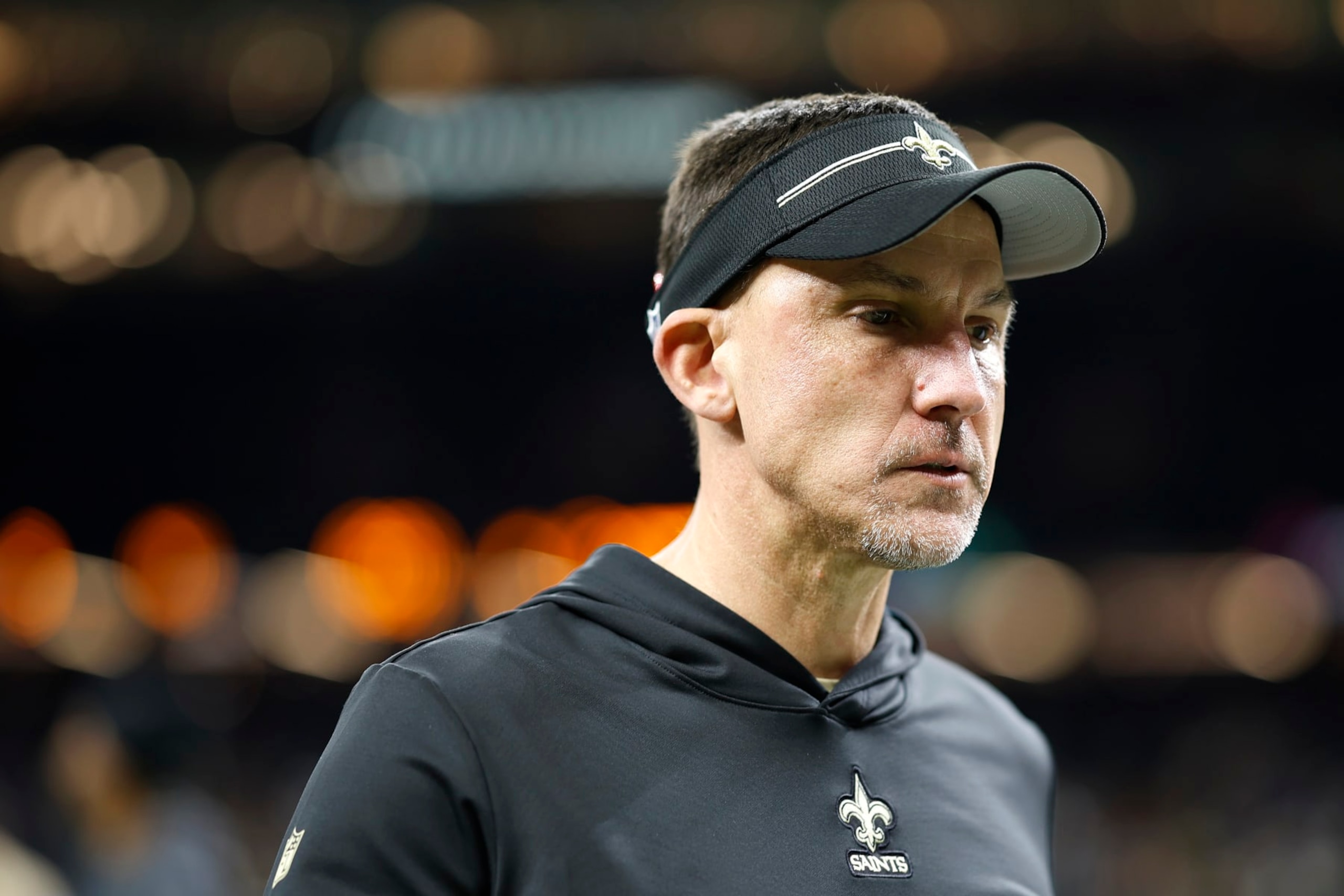 NEW ORLEANS, LOUISIANA - JANUARY 07: Atlanta Falcons head coach Dennis Allen looks on during a game against the New Orleans Saints at Caesars Superdome on January 07, 2024 in New Orleans, Louisiana. (Photo by Chris Graythen/Getty Images)