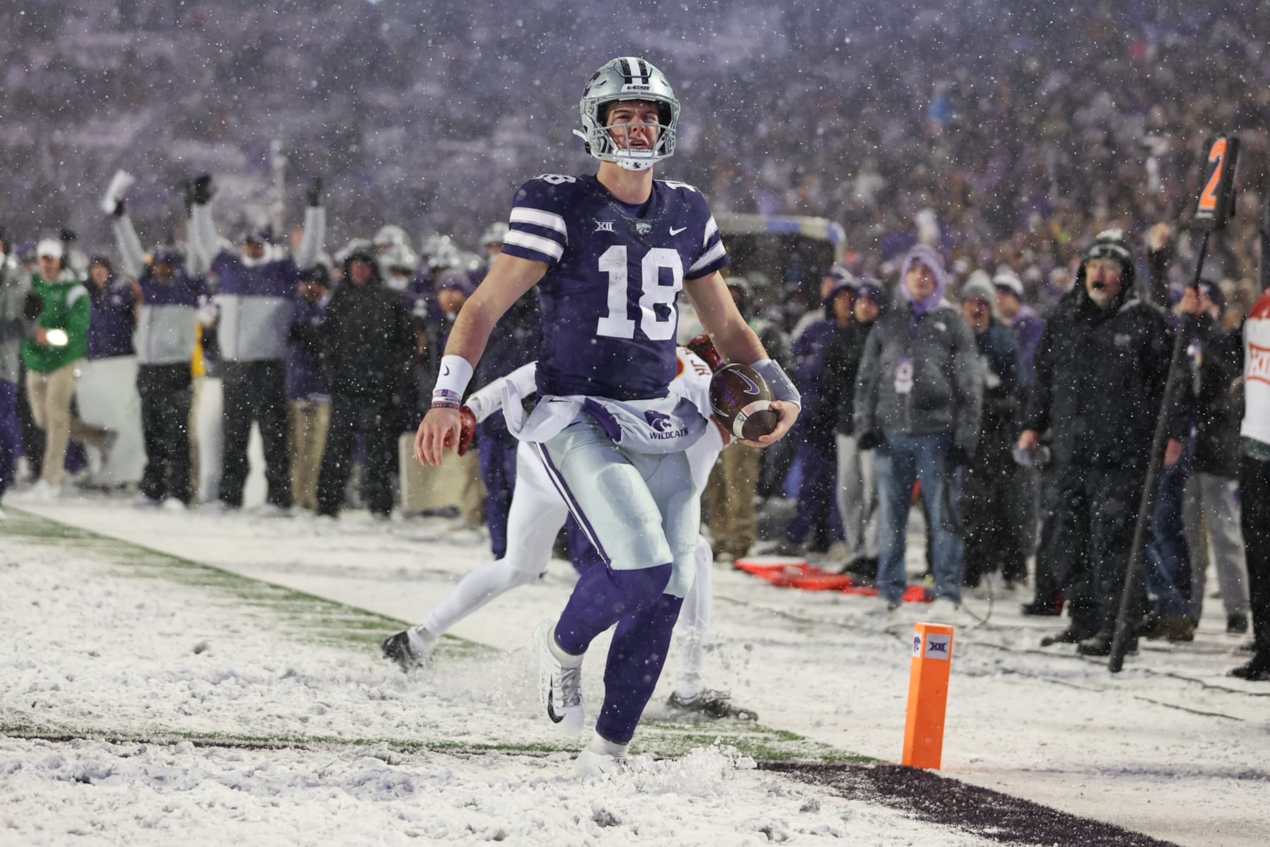 Kansas State Wildcats quarterback Will Howard transferred to Ohio State.