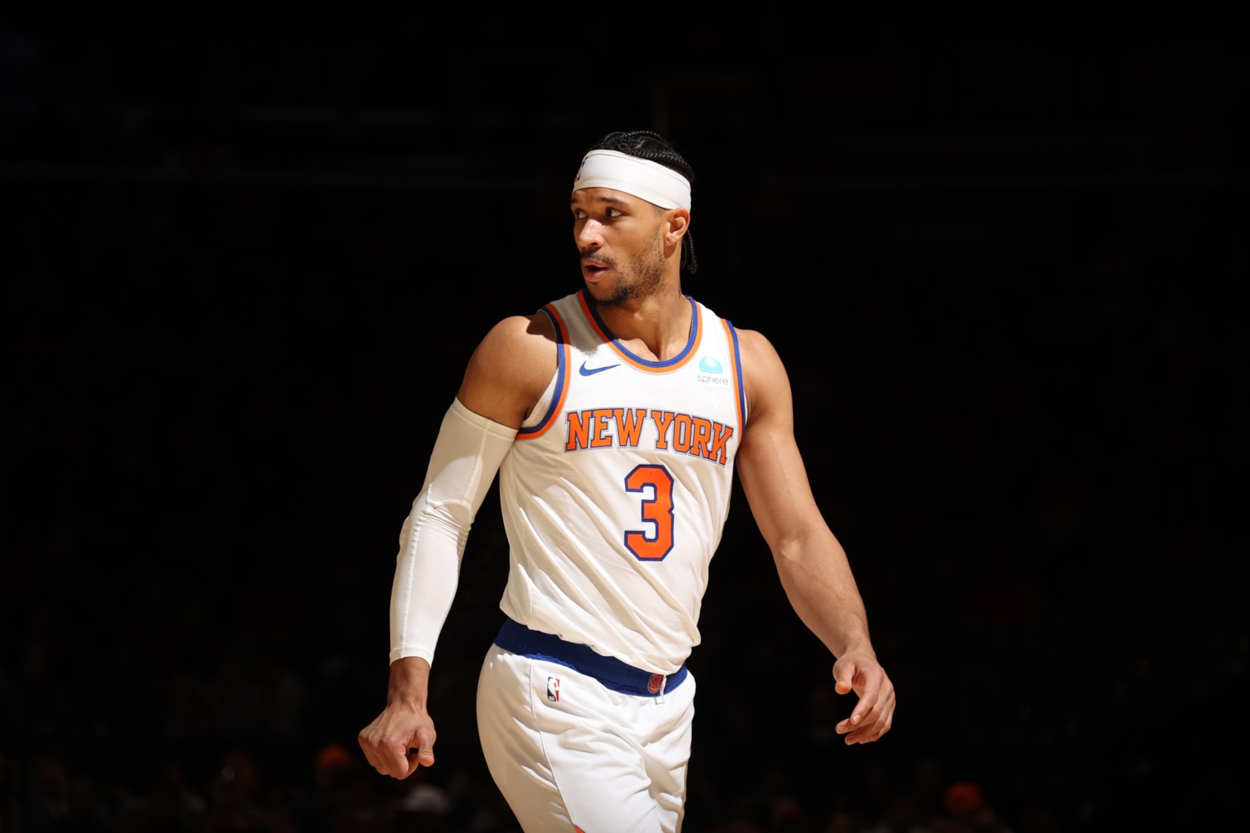 WASHINGTON, DC - JANUARY 6: Josh Hart #3 of the New York Knicks looks on during the game against the Washington Wizards on January 6, 2024 at Capital One Arena in Washington, DC. NOTE TO USER: User expressly acknowledges and agrees that, by downloading and or using this Photograph, user is consenting to the terms and conditions of the Getty Images License Agreement. Mandatory Copyright Notice: Copyright 2024 NBAE (Photo by Stephen Gosling/NBAE via Getty Images) WASHINGTON, DC - JANUARY 6: Josh Hart #3 of the New York Knicks looks on during the game against the Washington Wizards on January 6, 2024 at Capital One Arena in Washington, DC. NOTE TO USER: User expressly acknowledges and agrees that, by downloading and or using this Photograph, user is consenting to the terms and conditions of the Getty Images License Agreement. Mandatory Copyright Notice: Copyright 2024 NBAE (Photo by Stephen Gosling/NBAE via Getty Images)