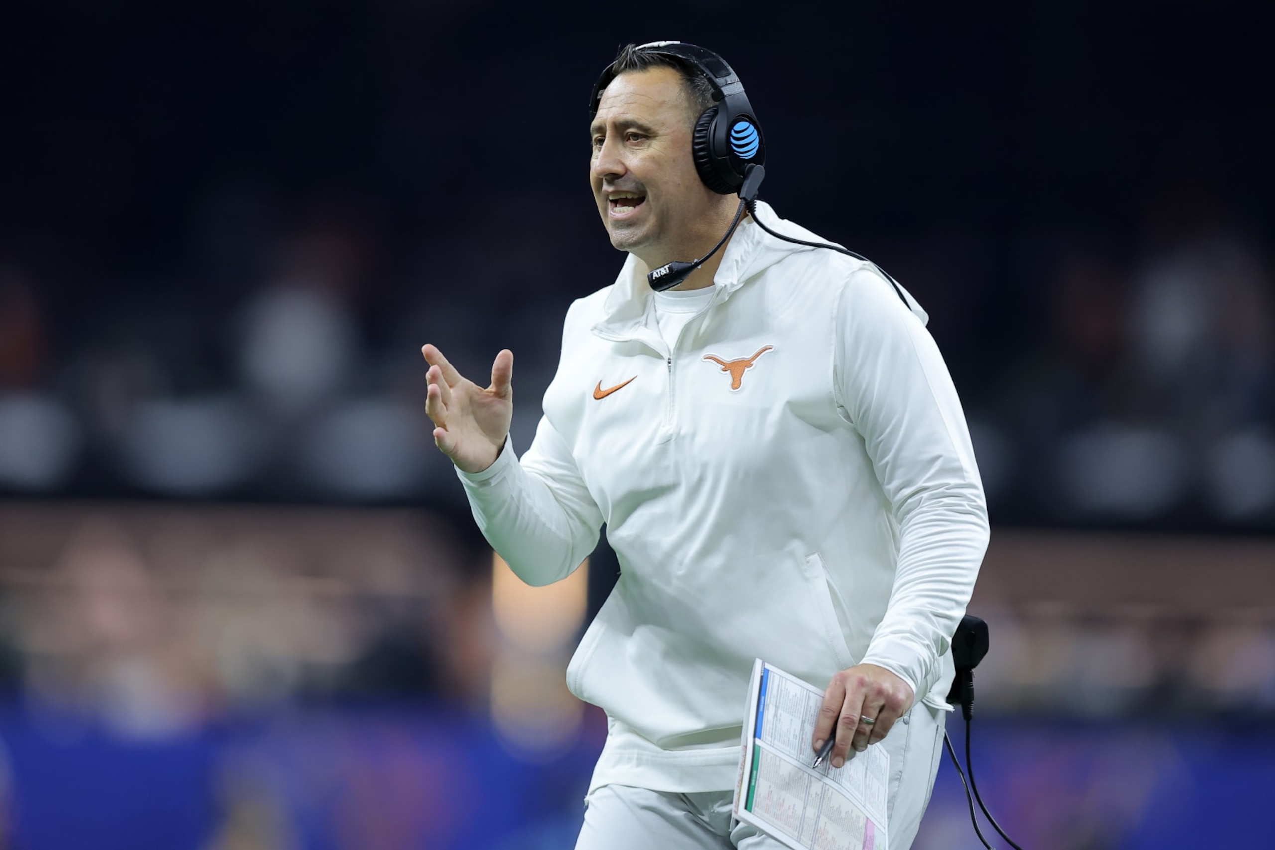 NEW ORLEANS, LOUISIANA - JANUARY 01: Head coach Steve Sarkisian of the Texas Longhorns reacts against the Washington Huskies during the CFP Semifinal Allstate Sugar Bowl at Caesars Superdome on January 01, 2024 in New Orleans, Louisiana. (Photo by Jonathan Bachman/Getty Images)