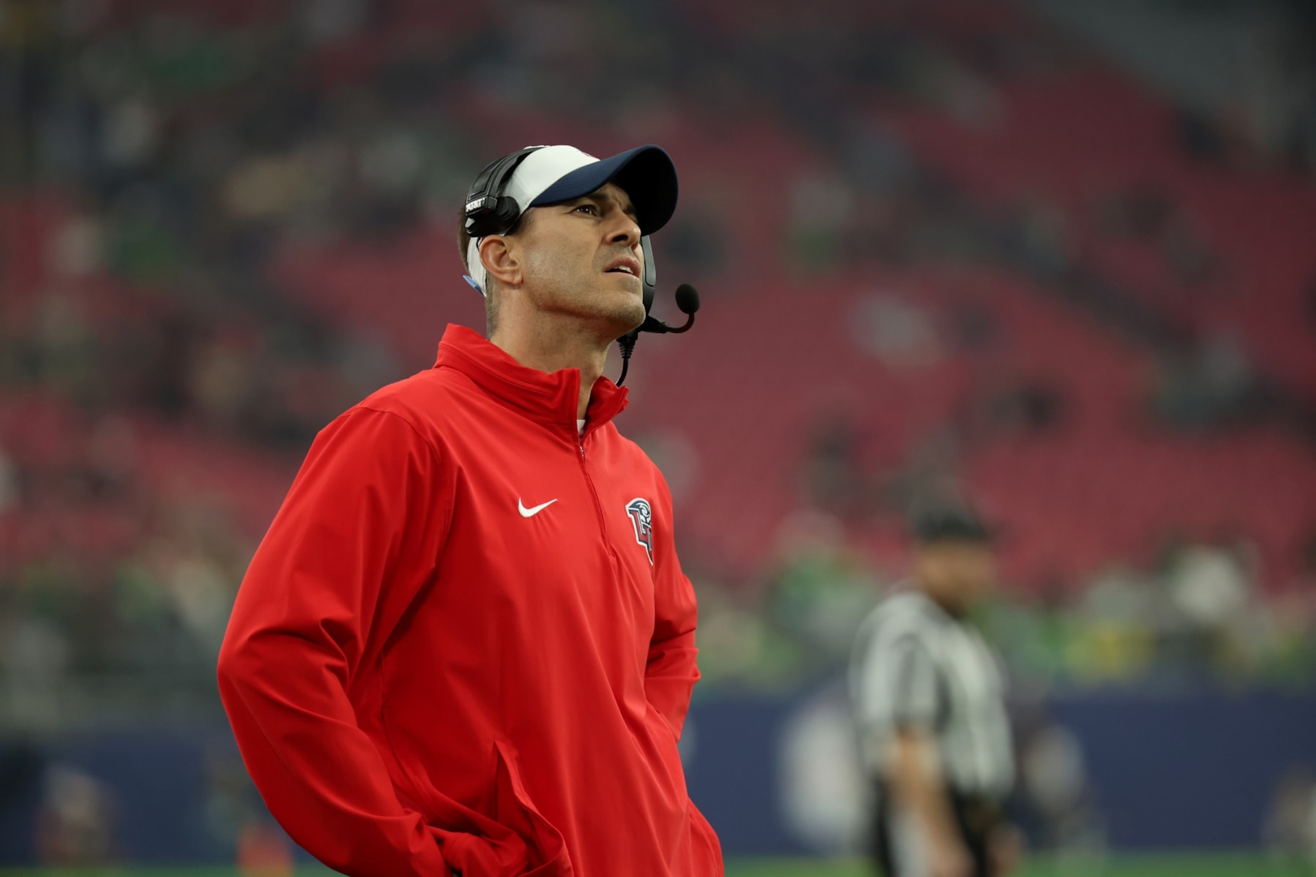 GLENDALE, AZ - JANUARY 01: Liberty Flames head coach Jamey Chadwell on the sidelines agaisnt the Oregon Ducks during the first half of Vrbo Fiesta Bowl college football game between the Oregon Ducks and the Liberty Flames on January 1, 2024, at State Farm Stadium in Phoenix, AZ. (Photo by Zac BonDurant/Icon Sportswire via Getty Images)