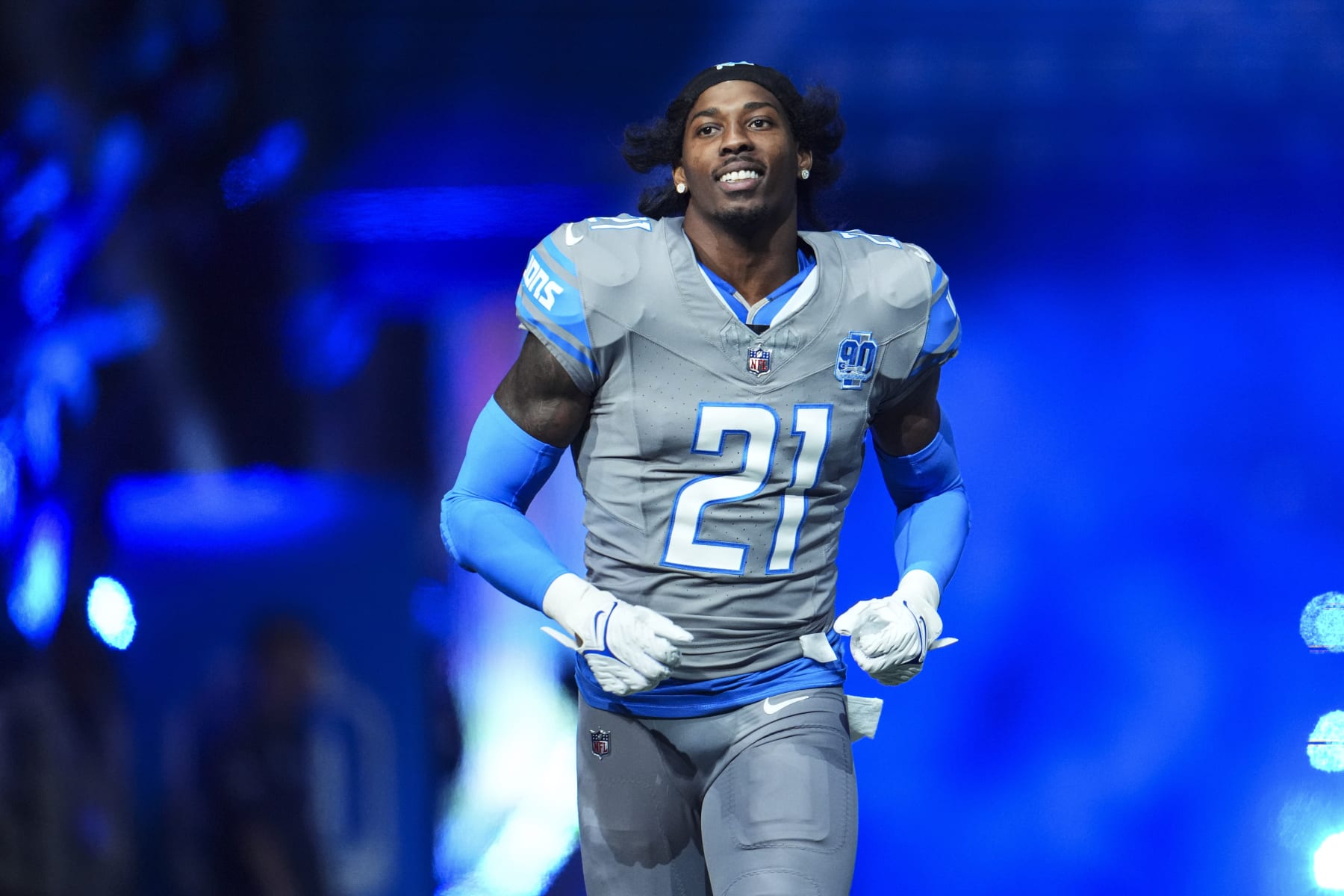 Lions S Tracy Walker III