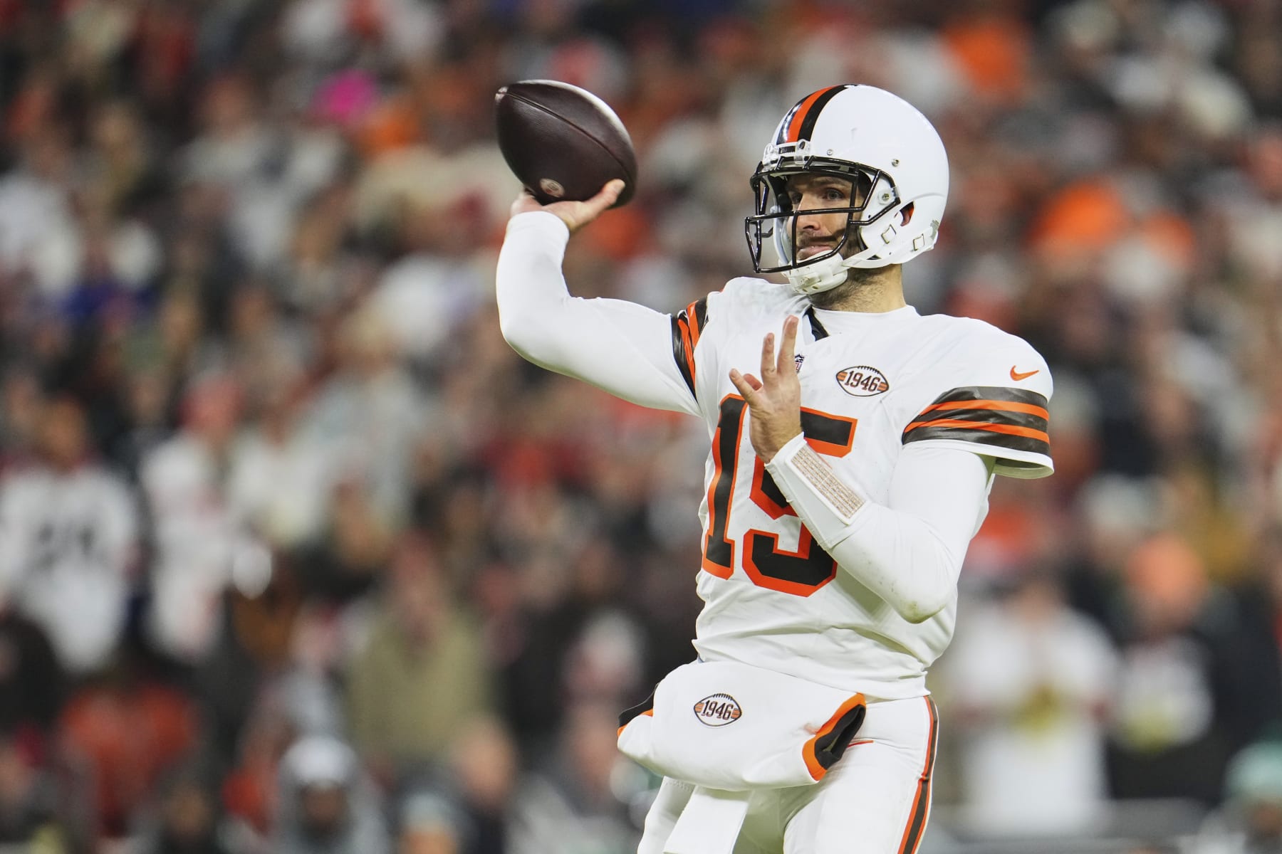 CLEVELAND, OH - DECEMBER 28: Joe Flacco #15 of the Cleveland Browns drops back to pass against the New York Jets at Cleveland Browns Stadium on December 28, 2023 in Cleveland, Ohio. (Photo by Cooper Neill/Getty Images) CLEVELAND, OH - DECEMBER 28: Joe Flacco #15 of the Cleveland Browns drops back to pass against the New York Jets at Cleveland Browns Stadium on December 28, 2023 in Cleveland, Ohio. (Photo by Cooper Neill/Getty Images)