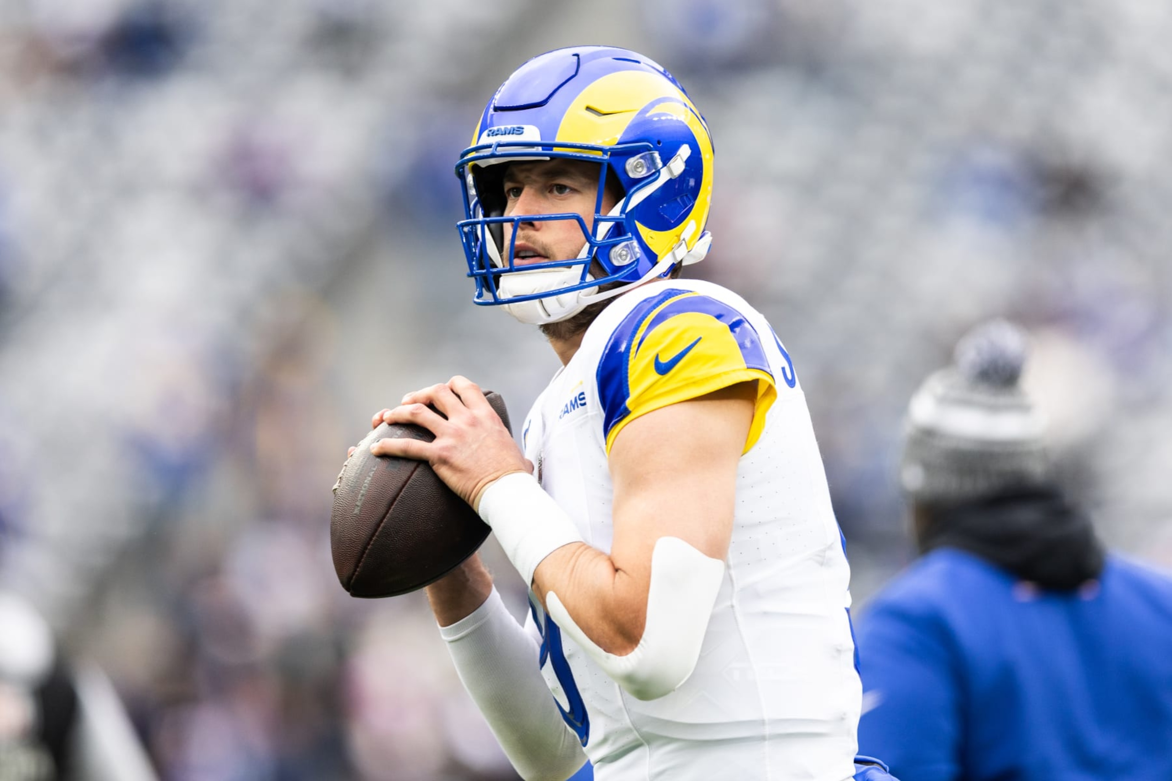 EAST RUTHERFORD, NEW JERSEY - DECEMBER 31: Matthew Stafford #9 of the Los Angeles Rams warms up before the game against the New York Giants at MetLife Stadium on December 31, 2023 in East Rutherford, New Jersey. (Photo by Dustin Satloff/Getty Images)