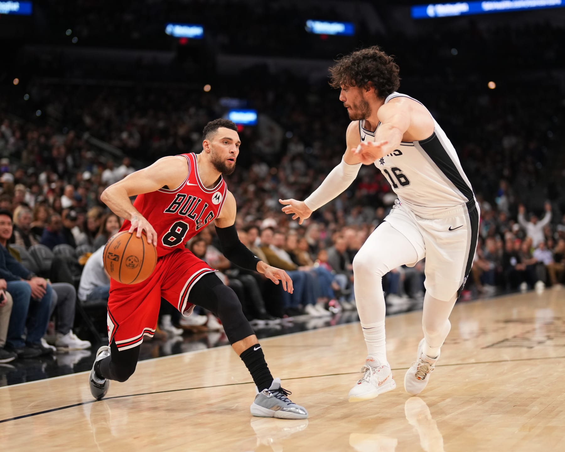 SAN ANTONIO, TX - JANUARY 13: Zach LaVine #8 of the Chicago Bulls dribbles the ball during the game against the San Antonio Spurs on January 13, 2024 at the Frost Bank Center in San Antonio, Texas. NOTE TO USER: User expressly acknowledges and agrees that, by downloading and or using this photograph, user is consenting to the terms and conditions of the Getty Images License Agreement. Mandatory Copyright Notice: Copyright 2024 NBAE (Photos by Darren Carroll/NBAE via Getty Images)