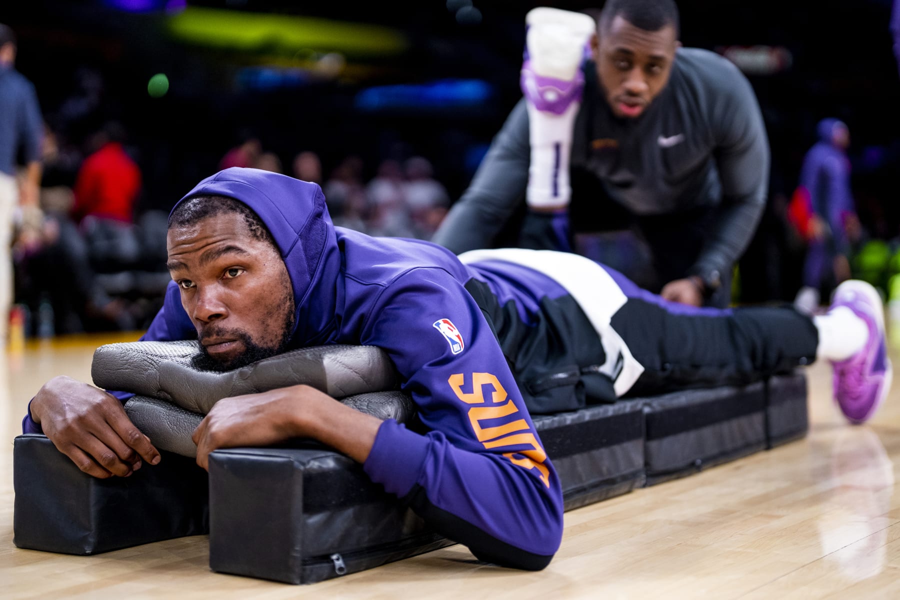 LOS ANGELES, CA - JANUARY 11: Kevin Durant #35 of the Phoenix Suns stretches before the game against the Los Angeles Lakers on January 11, 2024 at Crypto.Com Arena in Los Angeles, California. NOTE TO USER: User expressly acknowledges and agrees that, by downloading and/or using this Photograph, user is consenting to the terms and conditions of the Getty Images License Agreement. Mandatory Copyright Notice: Copyright 2024 NBAE (Photo by Tyler Ross/NBAE via Getty Images)