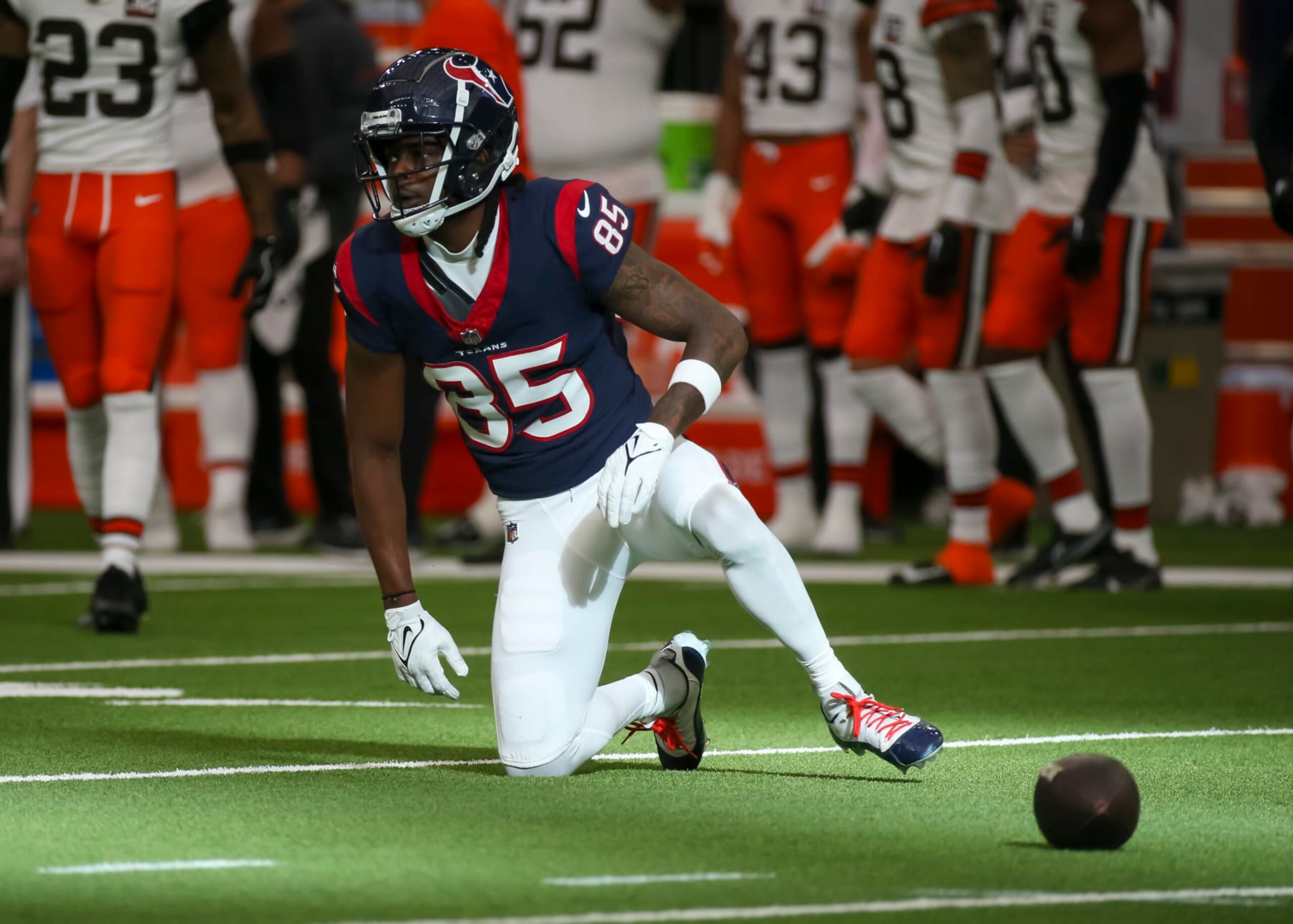 HOUSTON, TX - JANUARY 13:  Houston Texans wide receiver Noah Brown (85) fails to complete a catch in the first quarter during the AFC Wild Card game between the Cleveland Browns and Houston Texans on January 13, 2024 at NRG Stadium in Houston, Texas.  (Photo by Leslie Plaza Johnson/Icon Sportswire via Getty Images)