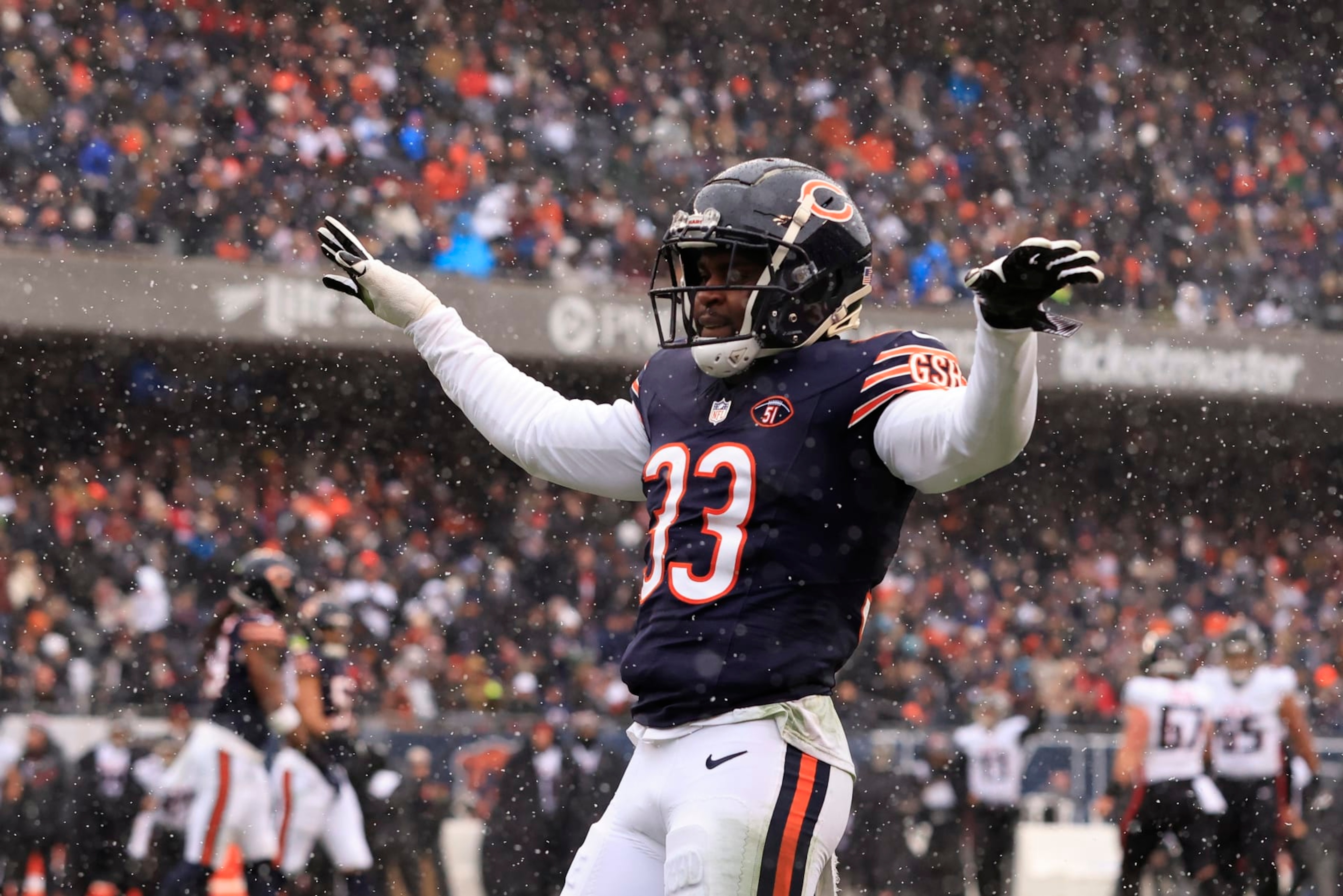 CHICAGO, ILLINOIS - DECEMBER 31: Jaylon Johnson #33 of the Chicago Bears reacts in the game against the Atlanta Falcons at Soldier Field on December 31, 2023 in Chicago, Illinois. (Photo by Justin Casterline/Getty Images) CHICAGO, ILLINOIS - DECEMBER 31: Jaylon Johnson #33 of the Chicago Bears reacts in the game against the Atlanta Falcons at Soldier Field on December 31, 2023 in Chicago, Illinois. (Photo by Justin Casterline/Getty Images)