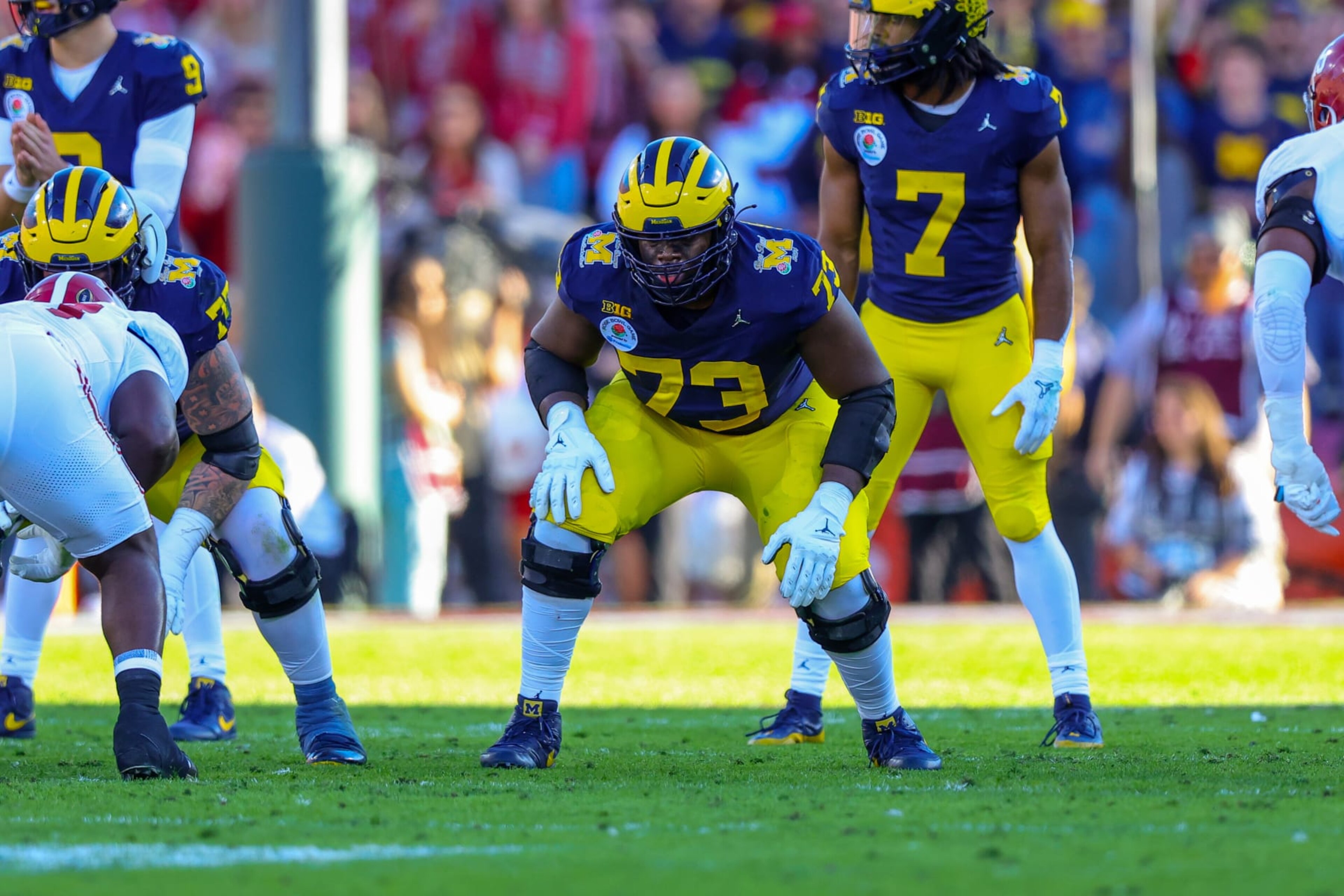 PASADENA, CA - JANUARY 01: Michigan Wolverines offensive lineman LaDarius Henderson (73) prepares to block during the Alabama Crimson Tide game versus the Michigan Wolverines CFP Semifinal at the Rose Bowl Game on January, 1, 2024, at the Rose Bowl Stadium in Pasadena, CA. (Photo by Jordon Kelly/Icon Sportswire via Getty Images) PASADENA, CA - JANUARY 01: Michigan Wolverines offensive lineman LaDarius Henderson (73) prepares to block during the Alabama Crimson Tide game versus the Michigan Wolverines CFP Semifinal at the Rose Bowl Game on January, 1, 2024, at the Rose Bowl Stadium in Pasadena, CA. (Photo by Jordon Kelly/Icon Sportswire via Getty Images)