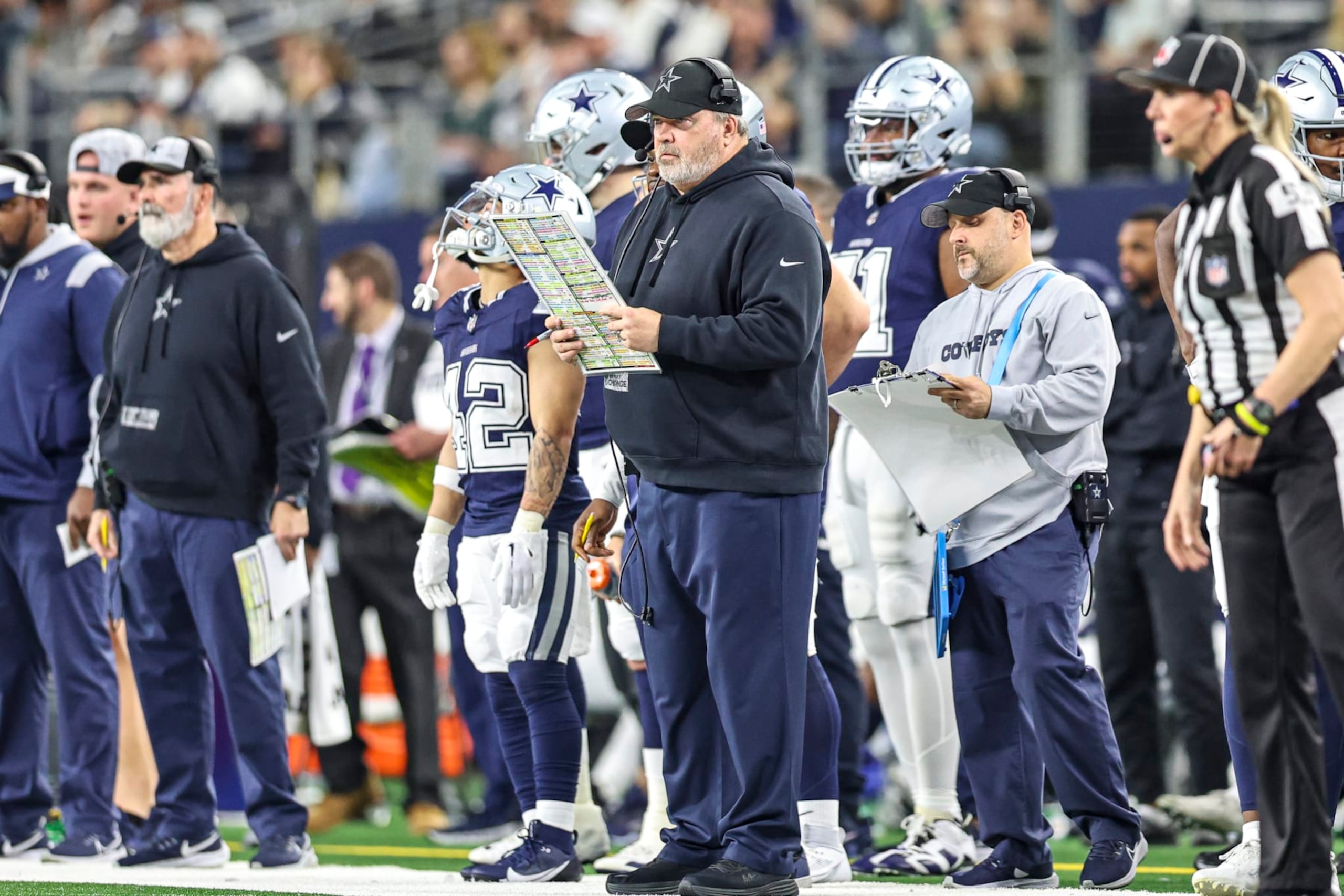ARLINGTON, TX - DECEMBER 30: Dallas Cowboys head coach Mike McCarthy watches from the sidelines during the game between the Dallas Cowboys and the Detroit Lions on December 30, 2023 at AT&T Stadium in Arlington, Texas. (Photo by Matthew Pearce/Icon Sportswire via Getty Images)