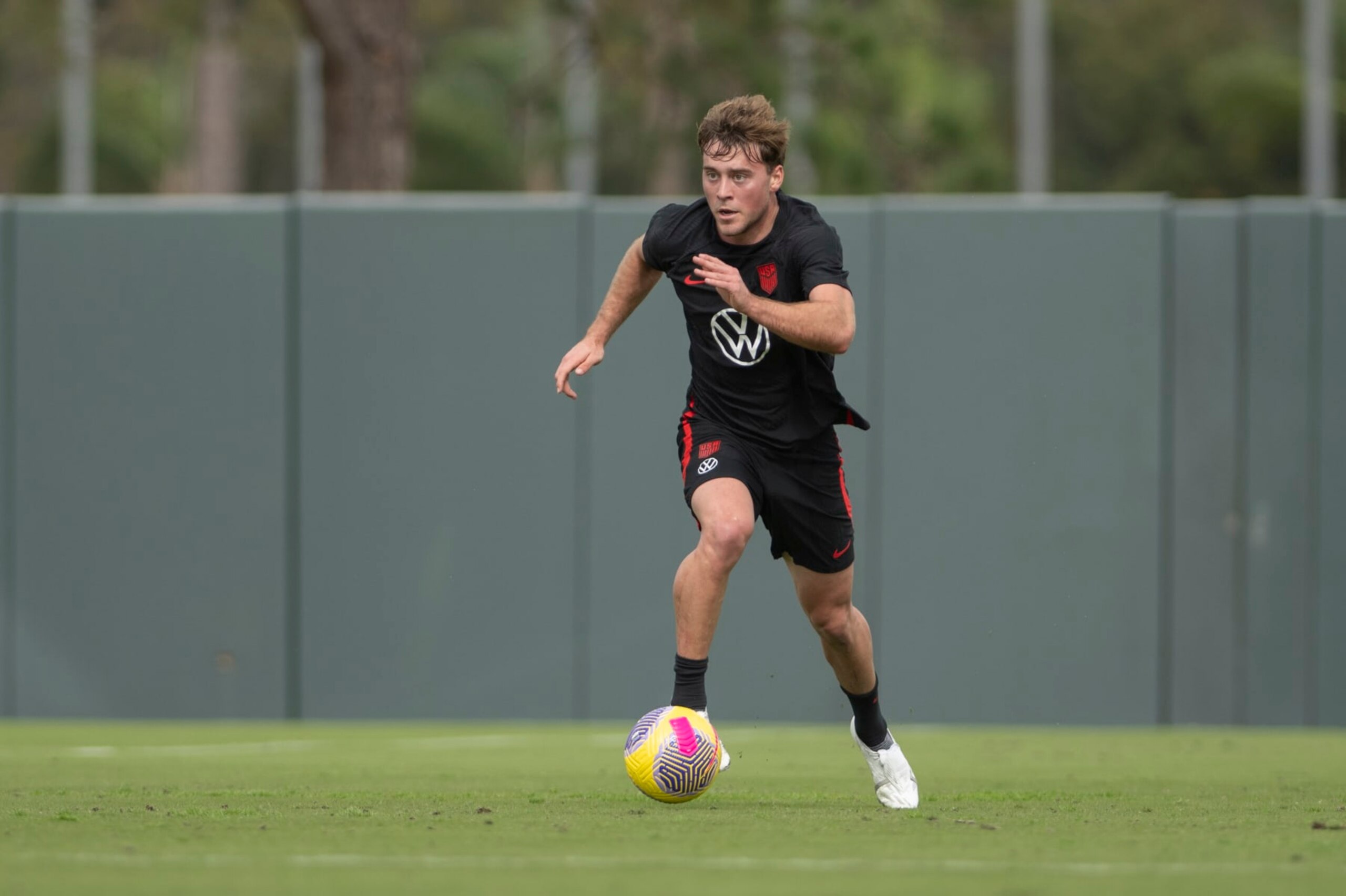 ORLANDO, FLORIDA - JANUARY 9: Aidan Morris controls the ball during a USMNT winter camp on January 9, 2024 in Orlando, Florida. (Photo by Roy K Miller/ISI Photos/USSF/Getty Images)