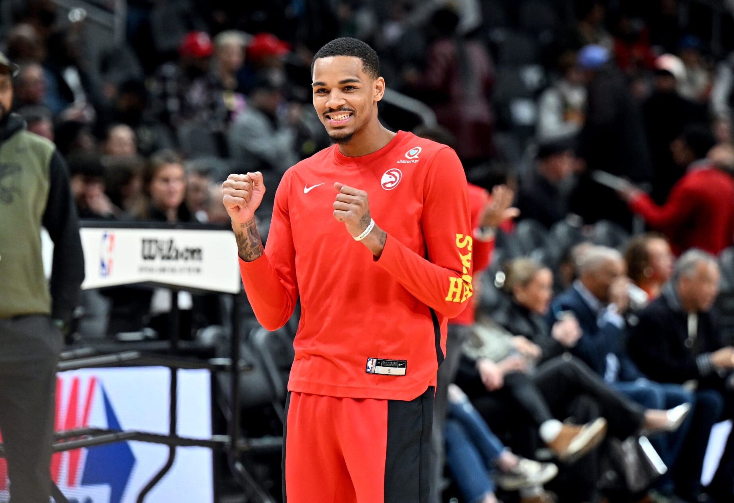 ATLANTA, GEORGIA - JANUARY 17: Dejounte Murray #5 of the Atlanta Hawks warms up prior to the game against the Orlando Magic at State Farm Arena on January 17, 2024 in Atlanta, Georgia. NOTE TO USER: User expressly acknowledges and agrees that, by downloading and or using this photograph, User is consenting to the terms and conditions of the Getty Images License Agreement. (Photo by Paras Griffin/Getty Images)