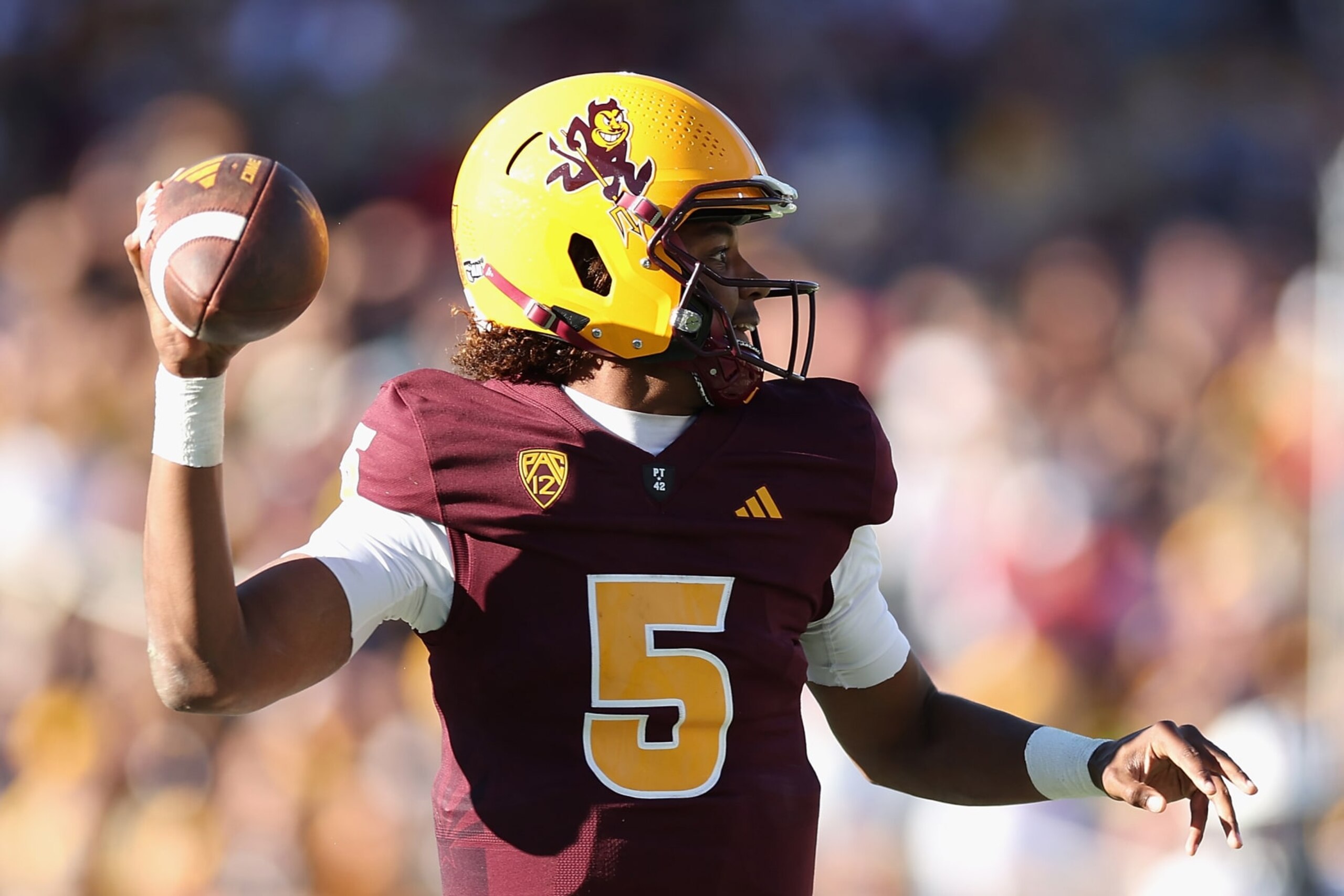 TEMPE, ARIZONA - NOVEMBER 25: Quarterback Jaden Rashada #5 of the Arizona State Sun Devils throws a pass during the first half of the NCAAF game against the Arizona Wildcats at Mountain America Stadium on November 25, 2023 in Tempe, Arizona. (Photo by Christian Petersen/Getty Images) TEMPE, ARIZONA - NOVEMBER 25: Quarterback Jaden Rashada #5 of the Arizona State Sun Devils throws a pass during the first half of the NCAAF game against the Arizona Wildcats at Mountain America Stadium on November 25, 2023 in Tempe, Arizona. (Photo by Christian Petersen/Getty Images)
