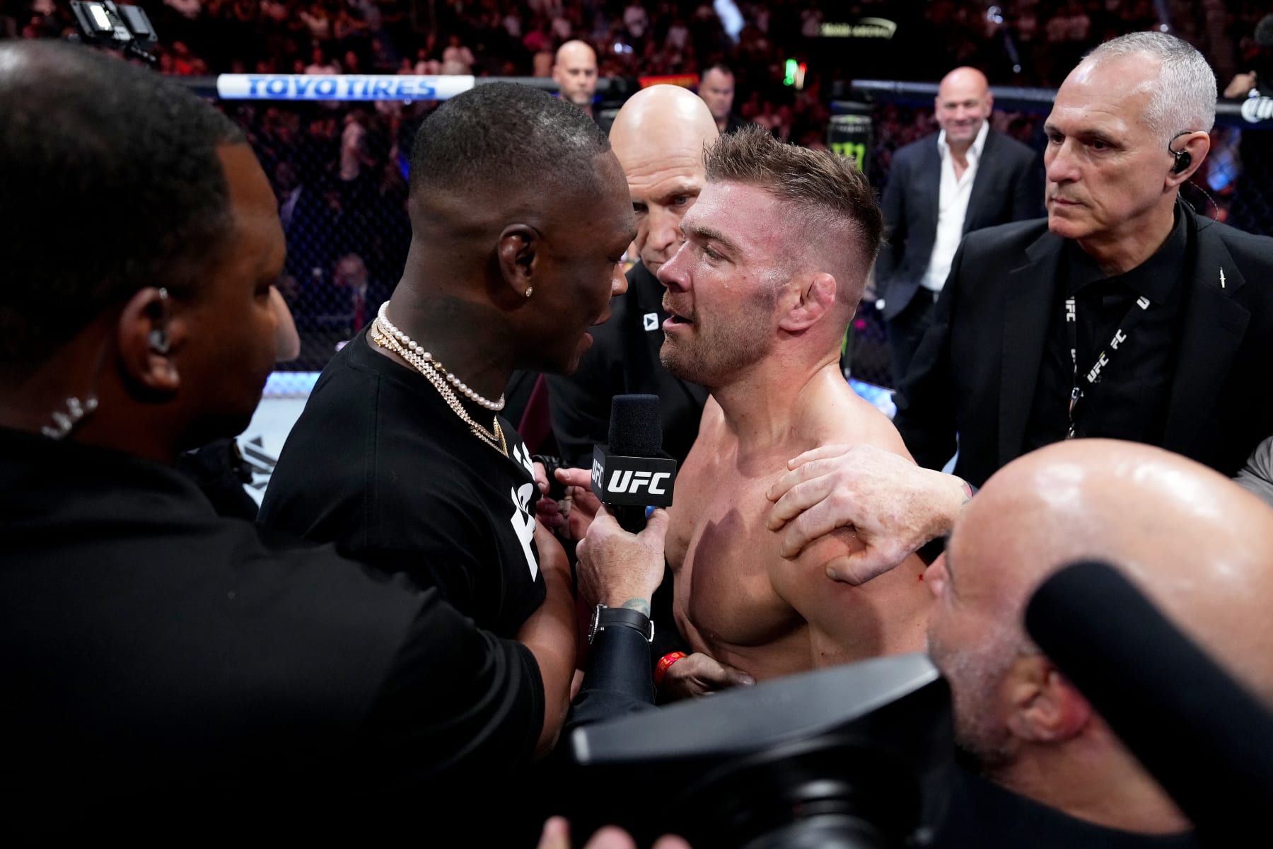 Israel Adesanya faces off with Dricus Du Plessis