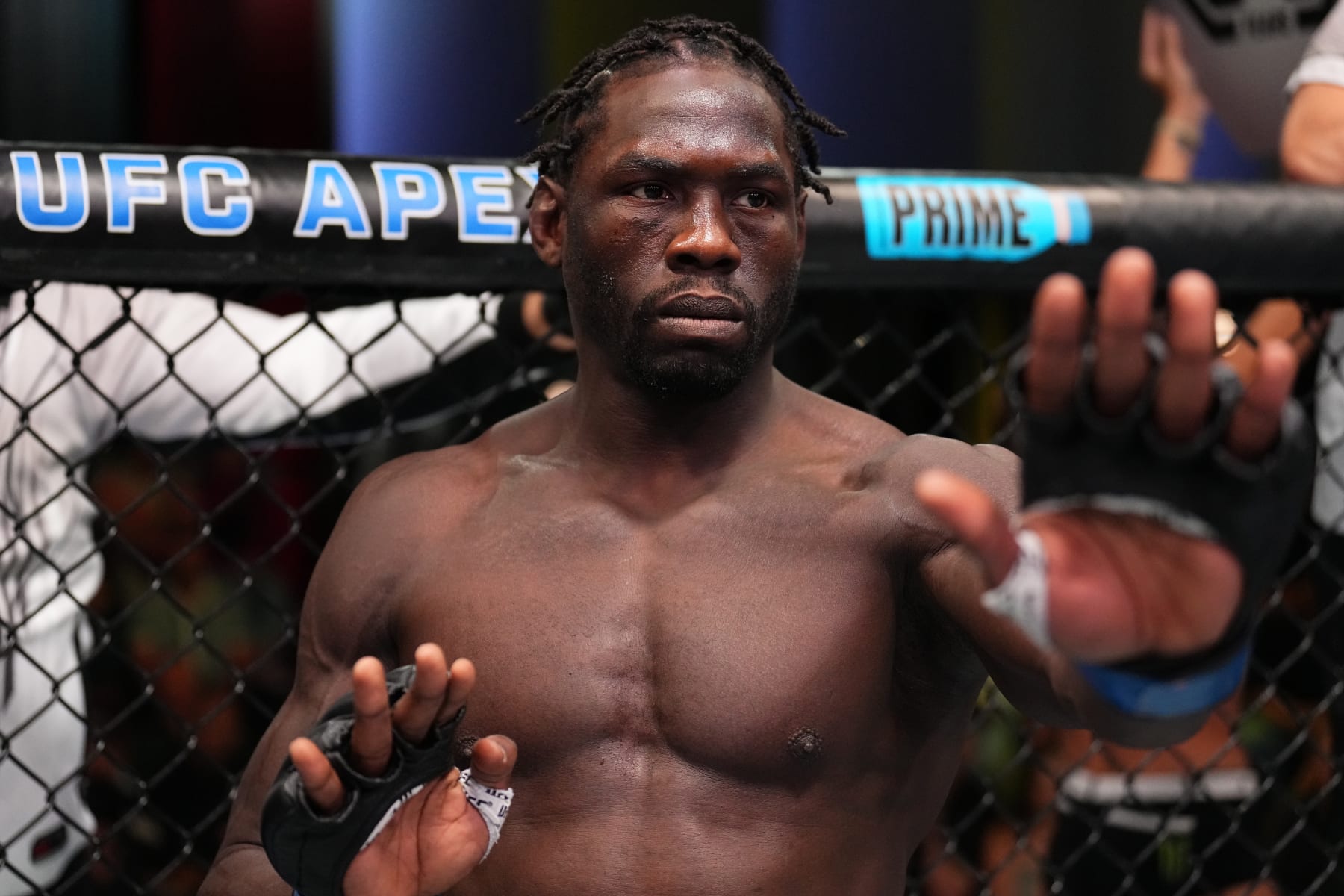 Jared Cannonier prepares to fight Marvin Vettori