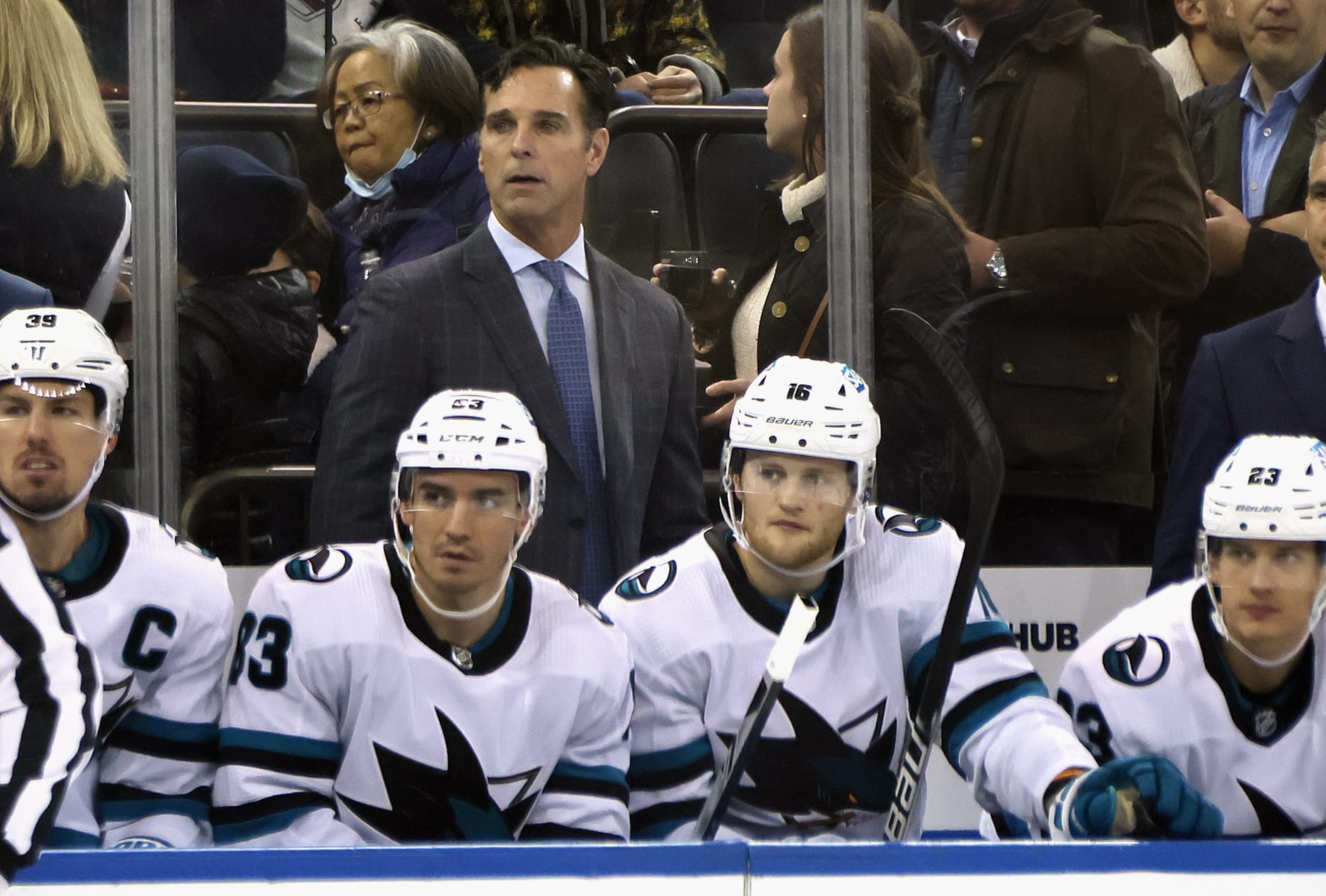 NEW YORK, NEW YORK - OCTOBER 20: Head coach David Quinn of the San Jose Sharks handles the bench against the New York Rangers at Madison Square Garden on October 20, 2022 in New York City. (Photo by Bruce Bennett/Getty Images)