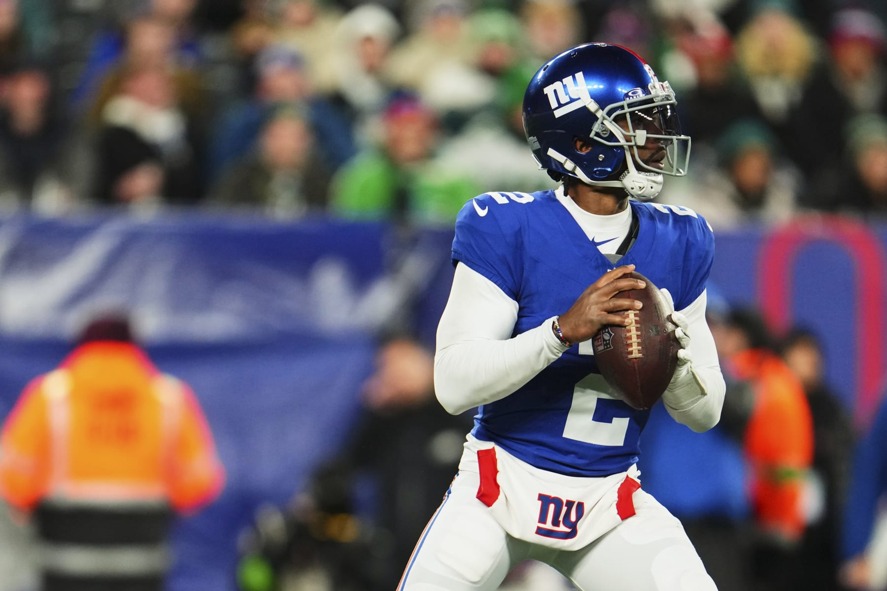 EAST RUTHERFORD, NJ - JANUARY 07: Tyrod Taylor #2 of the New York Giants drops back to pass against the Philadelphia Eagles during the second half at MetLife Stadium on January 7, 2024 in East Rutherford, New Jersey. (Photo by Cooper Neill/Getty Images)