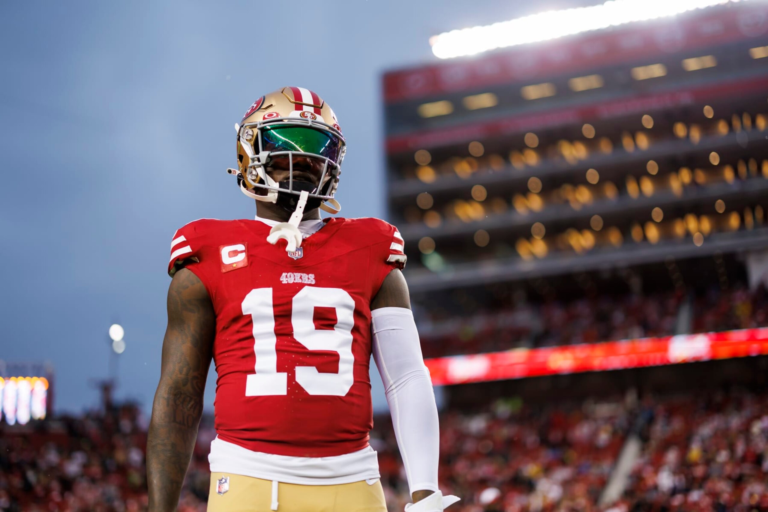 SANTA CLARA, CALIFORNIA - JANUARY 20: Deebo Samuel #19 of the San Francisco 49ers looks on during pregame warmups before an NFC divisional round playoff football game against the Green Bay Packers at Levi's Stadium on January 20, 2024 in Santa Clara, California. (Photo by Ryan Kang/Getty Images)