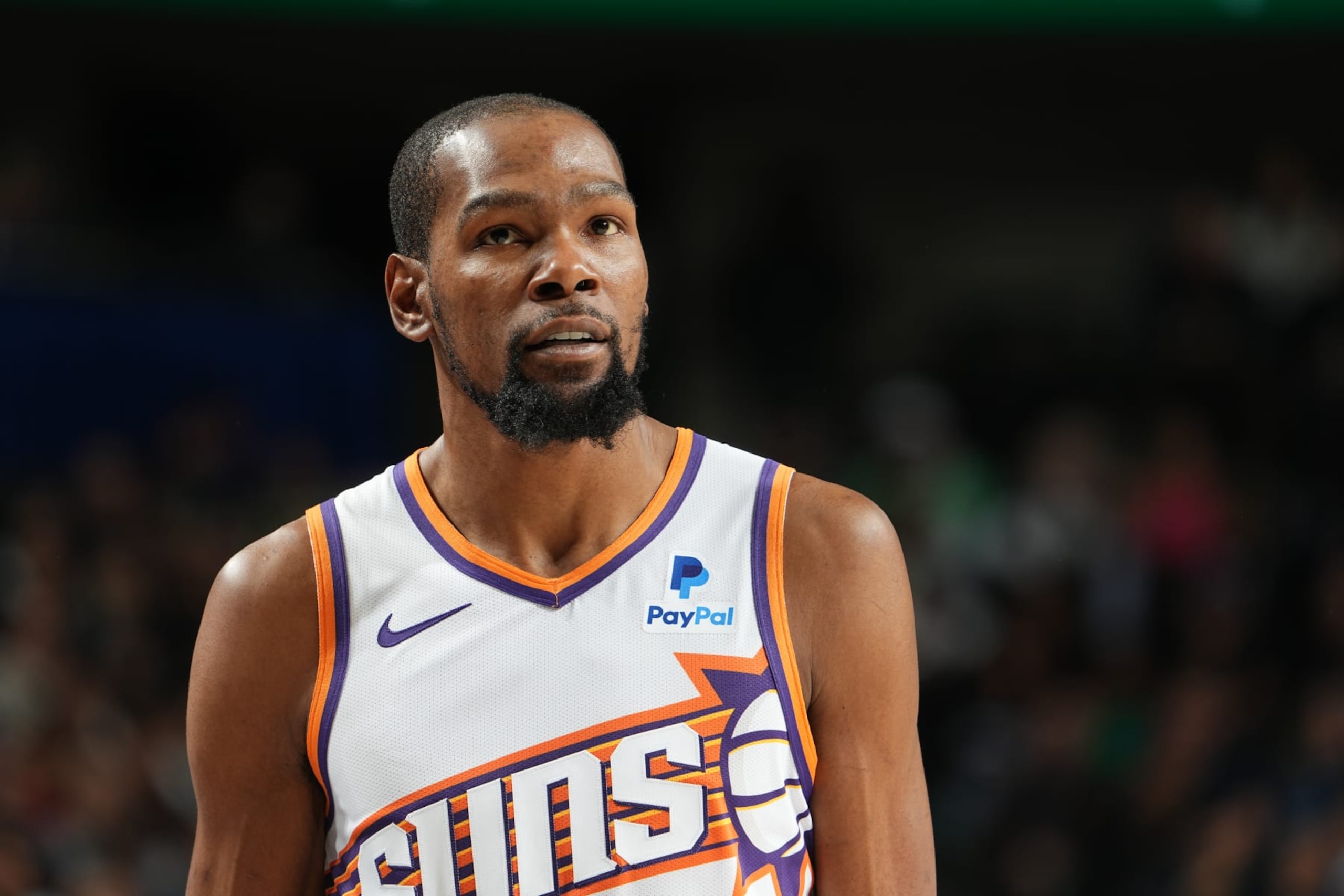 DALLAS, TX - JANUARY 24: Kevin Durant #35 of the Phoenix Suns looks on during the game against the Dallas Mavericks on January 24, 2024 at the American Airlines Center in Dallas, Texas. NOTE TO USER: User expressly acknowledges and agrees that, by downloading and or using this photograph, User is consenting to the terms and conditions of the Getty Images License Agreement. Mandatory Copyright Notice: Copyright 2024 NBAE (Photo by Glenn James/NBAE via Getty Images)