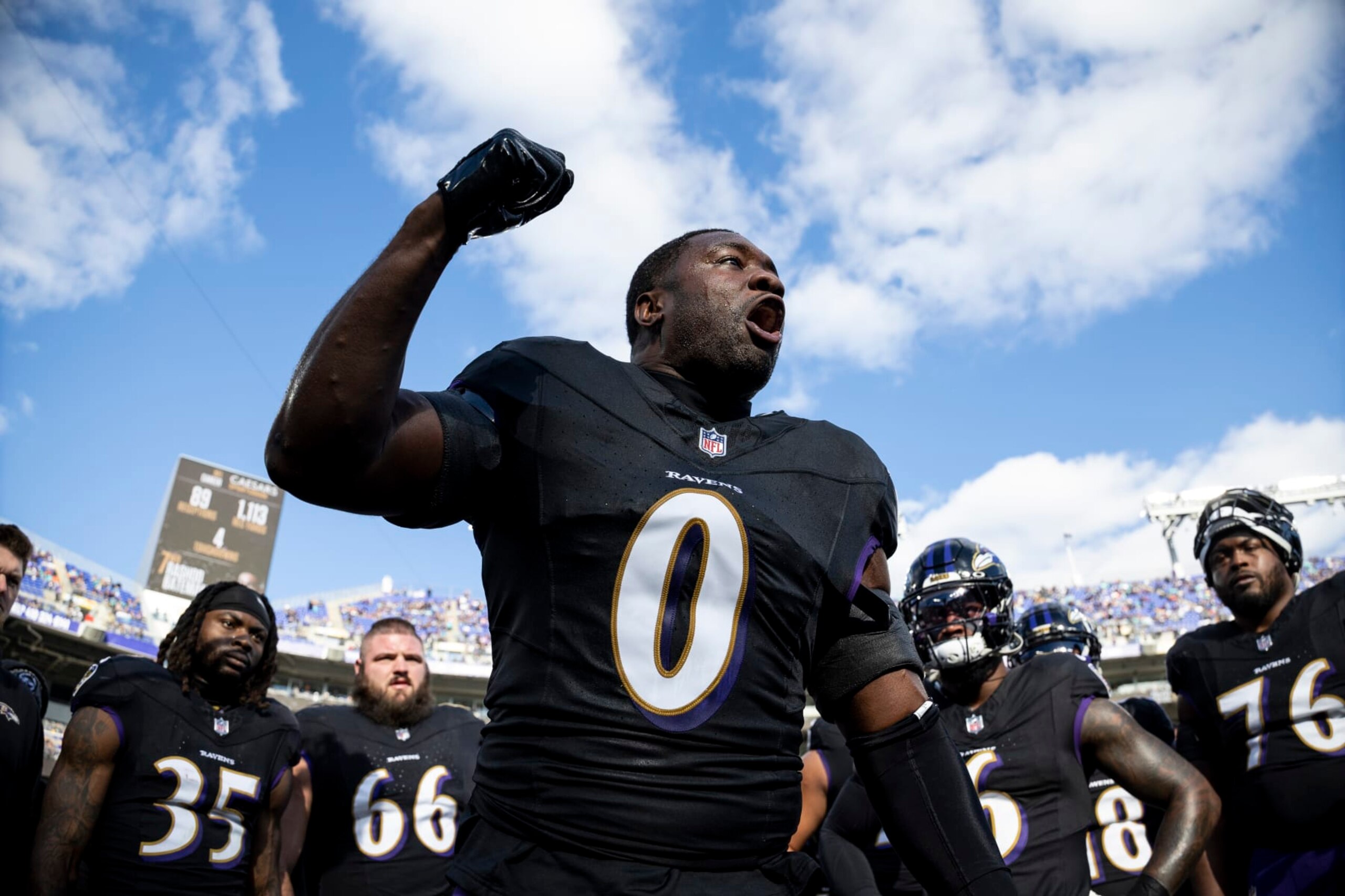 BALTIMORE, MARYLAND - DECEMBER 31: Roquan Smith #0 of the Baltimore Ravens reacts as he leads a huddle prior to an NFL football game between the Baltimore Ravens and the Miami Dolphins at M&T Bank Stadium on December 31, 2023 in Baltimore, Maryland. (Photo by Michael Owens/Getty Images) BALTIMORE, MARYLAND - DECEMBER 31: Roquan Smith #0 of the Baltimore Ravens reacts as he leads a huddle prior to an NFL football game between the Baltimore Ravens and the Miami Dolphins at M&T Bank Stadium on December 31, 2023 in Baltimore, Maryland. (Photo by Michael Owens/Getty Images)