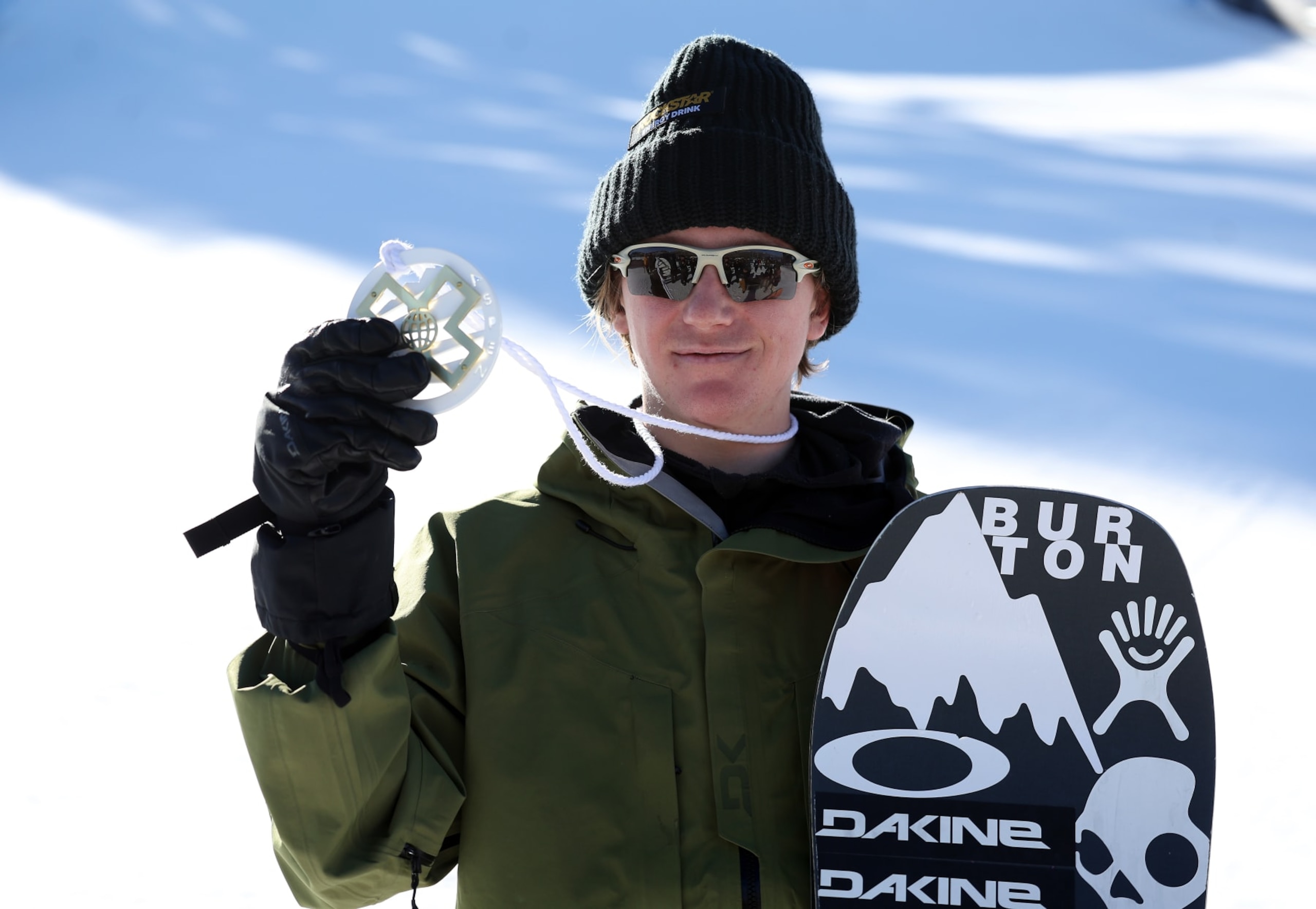 ASPEN, COLORADO - JANUARY 28:  Red Gerard of the USA holds the gold medal after winning the Men's Snowboard Slopestyle final on day 3 of the X Games Aspen 2024 on January 28, 2024 in Aspen, Colorado. (Photo by Jamie Squire/Getty Images)