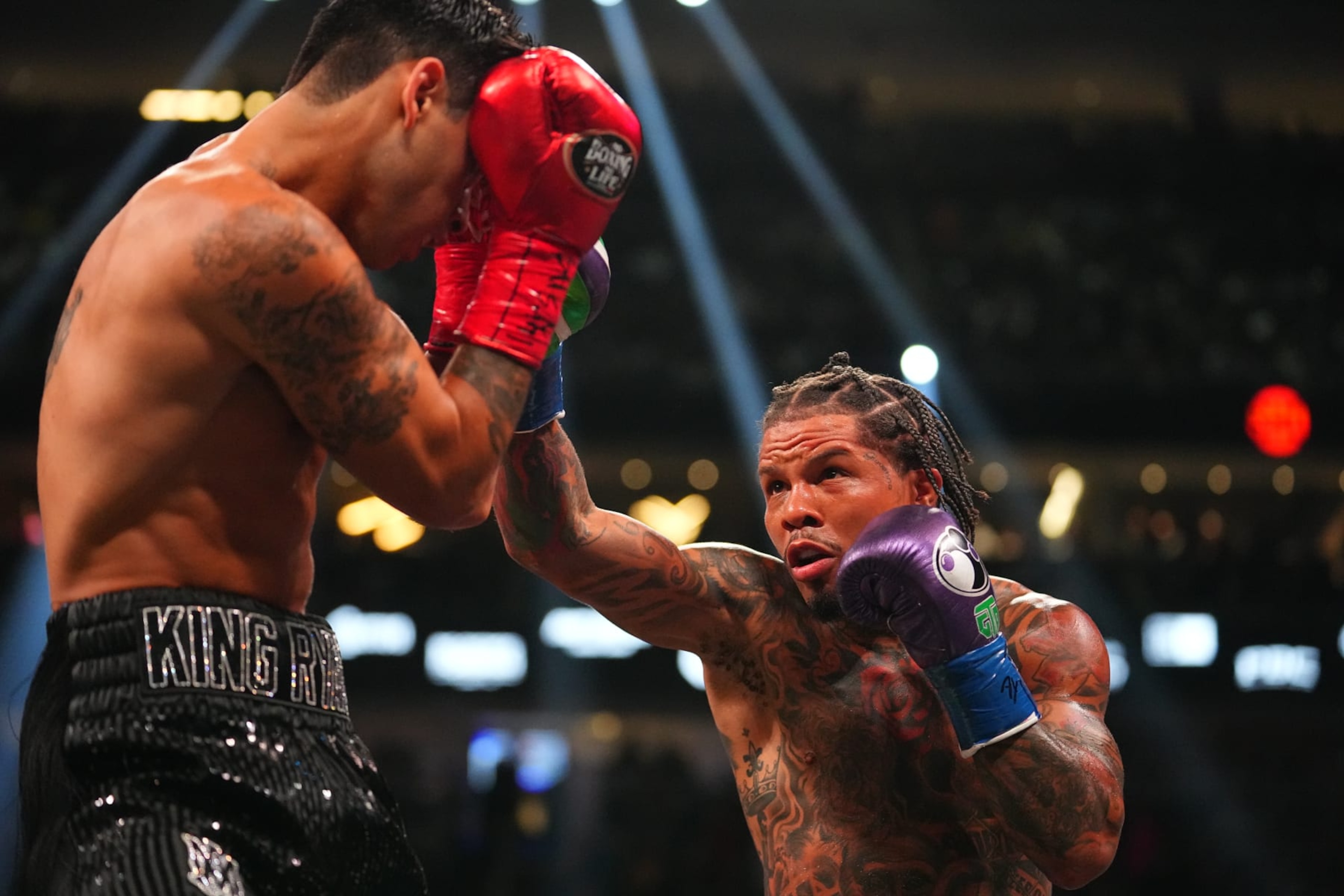 Boxing: Gervonta Davis (R) and Ryan Garcia (L) exchange punches during fight at T-Mobile Arena.
Las Vegas, NV 4/22/2023
CREDIT: Erick W. Rasco (Photo by Erick W. Rasco/Sports Illustrated via Getty Images)
(Set Number: X164350 TK1) Boxing: Gervonta Davis (R) and Ryan Garcia (L) exchange punches during fight at T-Mobile Arena.
Las Vegas, NV 4/22/2023
CREDIT: Erick W. Rasco (Photo by Erick W. Rasco/Sports Illustrated via Getty Images)
(Set Number: X164350 TK1)