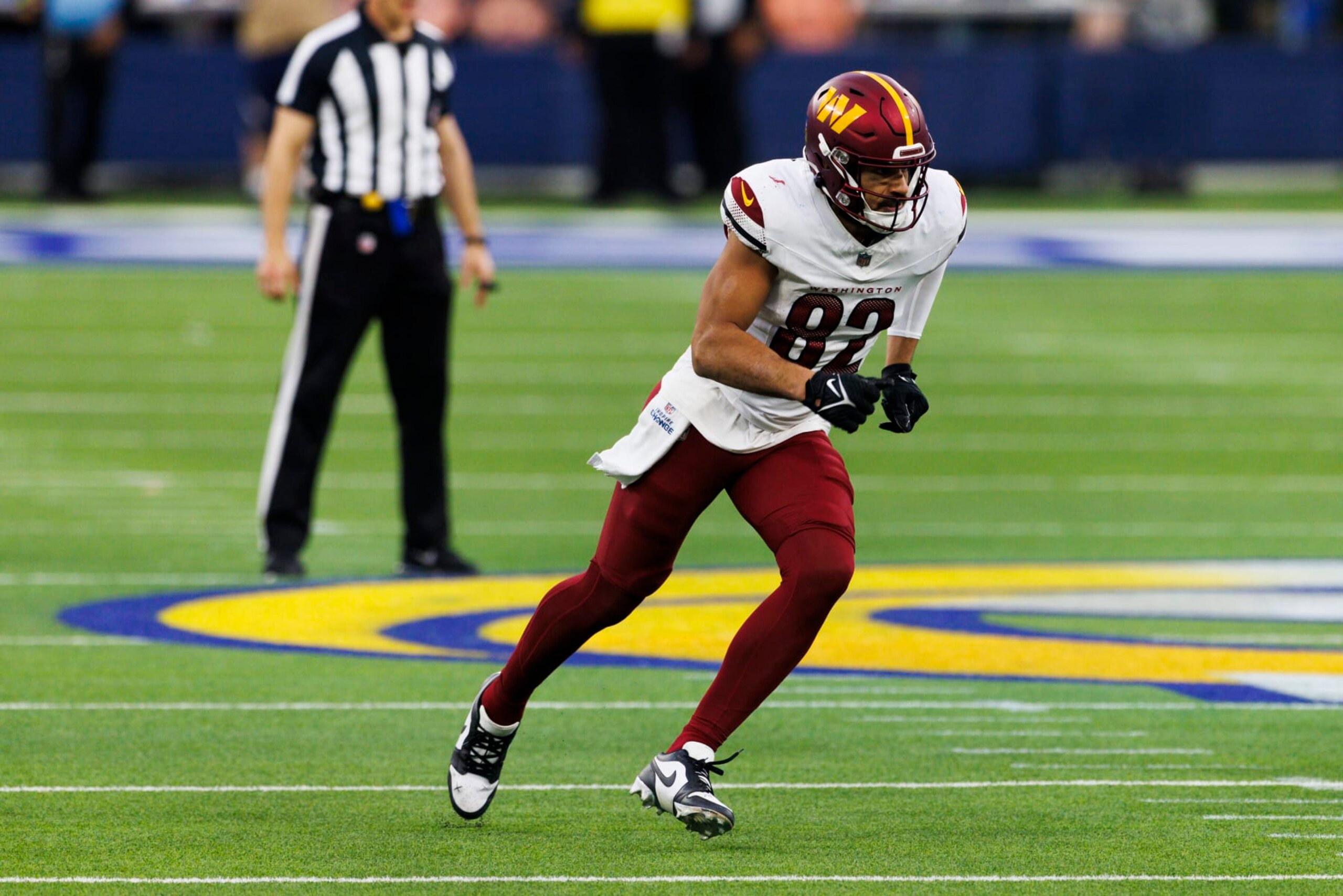 INGLEWOOD, CALIFORNIA - DECEMBER 17: Logan Thomas #82 of the Washington Commanders runs a route during a game against the Los Angeles Rams at SoFi Stadium on December 17, 2023 in Inglewood, California. (Photo by Ric Tapia/Getty Images) INGLEWOOD, CALIFORNIA - DECEMBER 17: Logan Thomas #82 of the Washington Commanders runs a route during a game against the Los Angeles Rams at SoFi Stadium on December 17, 2023 in Inglewood, California. (Photo by Ric Tapia/Getty Images)