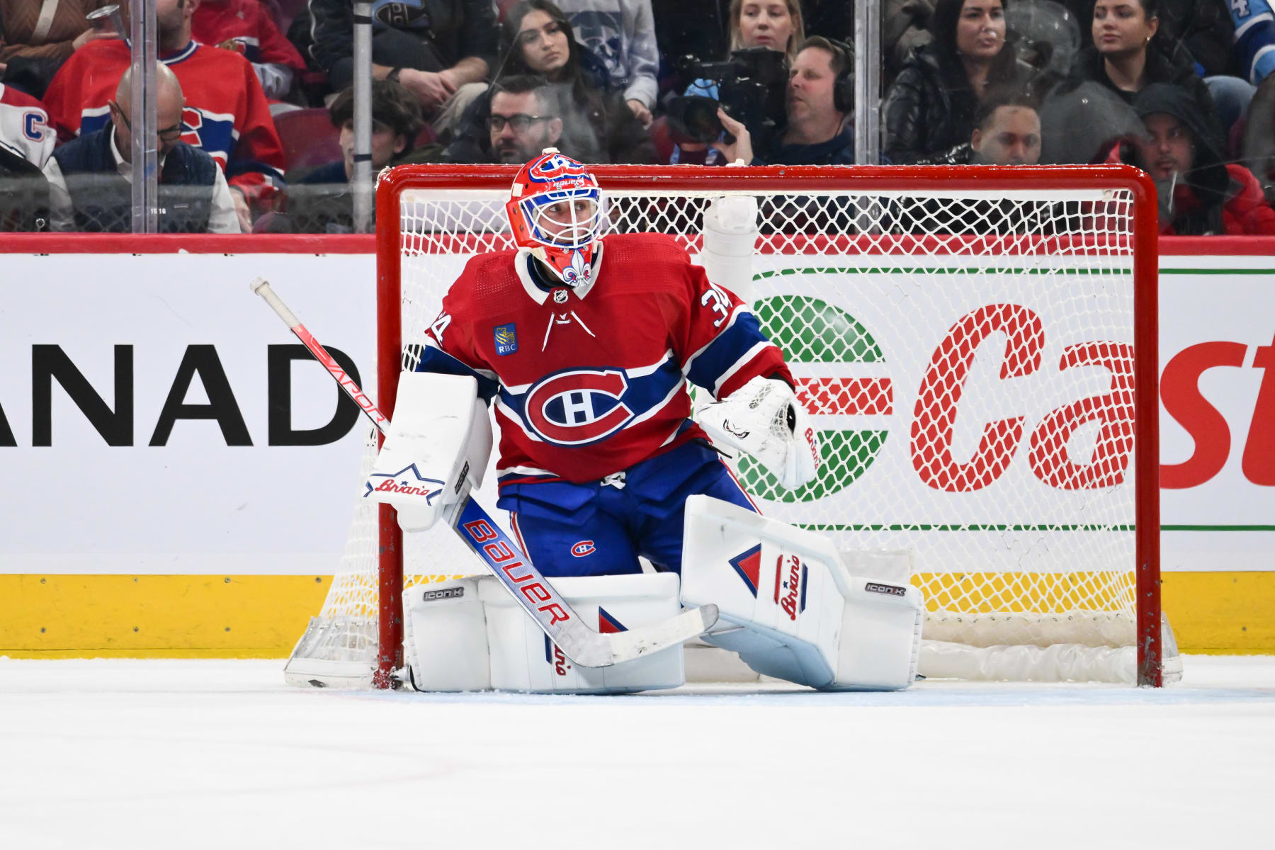 MONTREAL, CANADA - JANUARY 23:  Jake Allen #34 of the Montreal Canadiens tends the net during the second period against the Ottawa Senators at the Bell Centre on January 23, 2024 in Montreal, Quebec, Canada.  The Ottawa Senators defeated the Montreal Canadiens 4-1.  (Photo by Minas Panagiotakis/Getty Images)