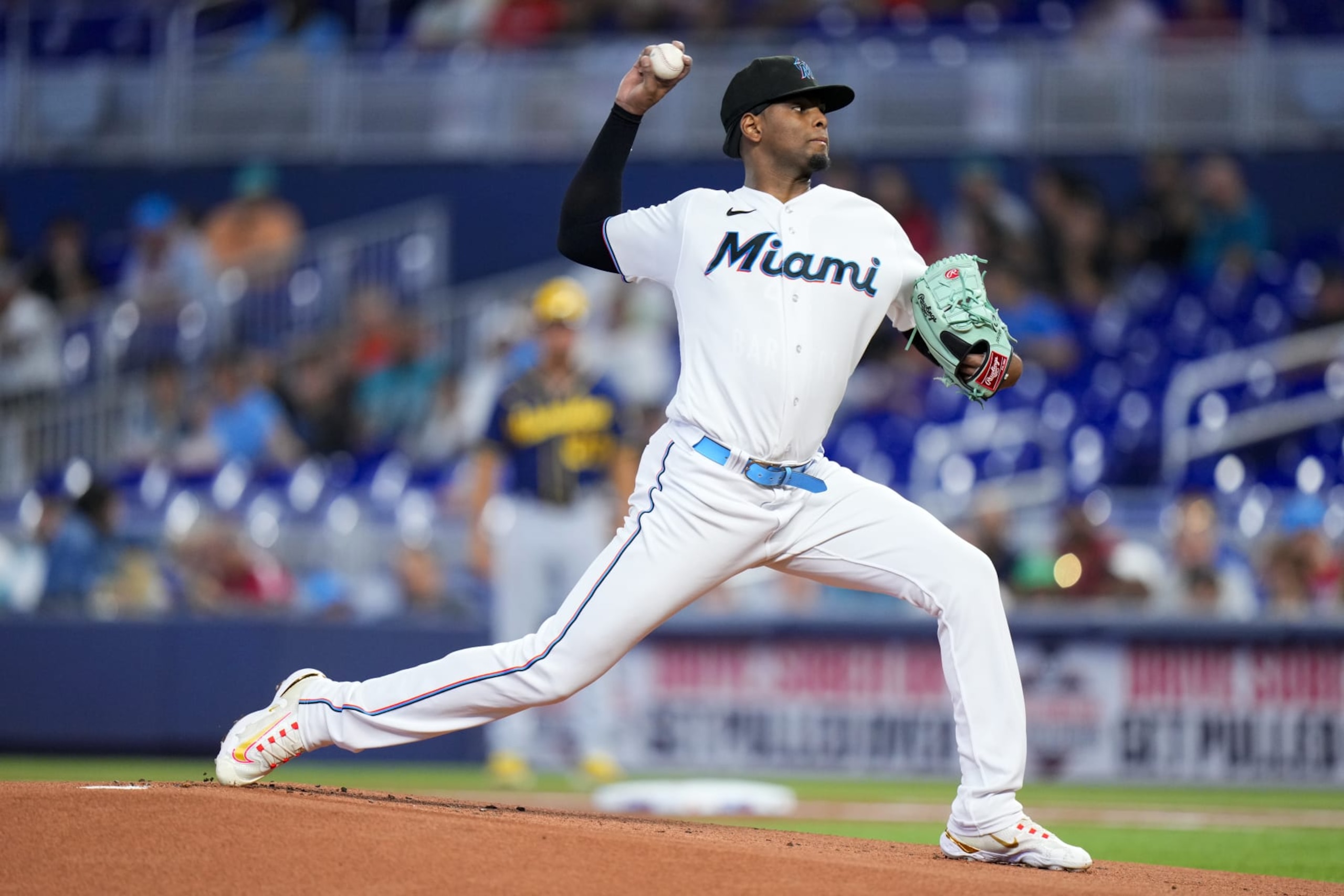 MIAMI, FLORIDA - SEPTEMBER 24: Edward Cabrera #27 of the Miami Marlins throws a pitch against the Milwaukee Brewersduring the first inning at loanDepot park on September 24, 2023 in Miami, Florida. (Photo by Rich Storry/Getty Images) MIAMI, FLORIDA - SEPTEMBER 24: Edward Cabrera #27 of the Miami Marlins throws a pitch against the Milwaukee Brewersduring the first inning at loanDepot park on September 24, 2023 in Miami, Florida. (Photo by Rich Storry/Getty Images)