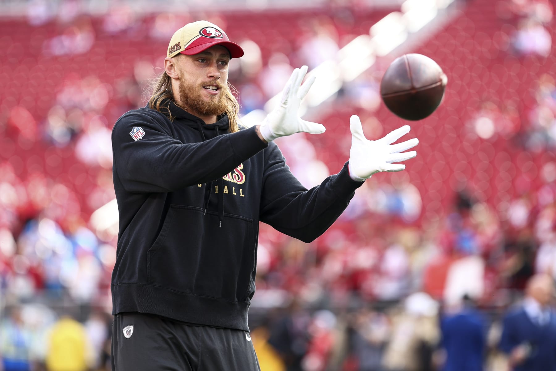 SANTA CLARA, CA - JANUARY 28: George Kittle #85 of the San Francisco 49ers warms up prior to the NFC Championship NFL football game against the Detroit Lions at Levi's Stadium on January 28, 2024 in Santa Clara, California. (Photo by Kevin Sabitus/Getty Images)