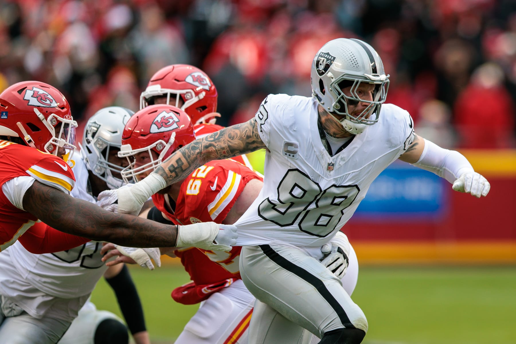 Raiders EDGE Maxx Crosby