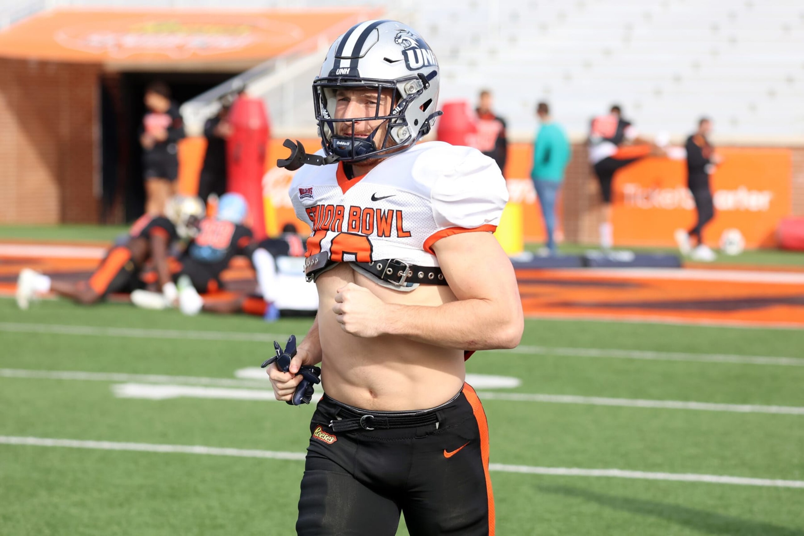 MOBILE, AL - FEBRUARY 01: National running back Dylan Laube of New Hampshire (40) during the National team practice for the Reese's Senior Bowl on February 31, 2024 at Hancock Whitney Stadium in Mobile, Alabama.  (Photo by Michael Wade/Icon Sportswire via Getty Images)