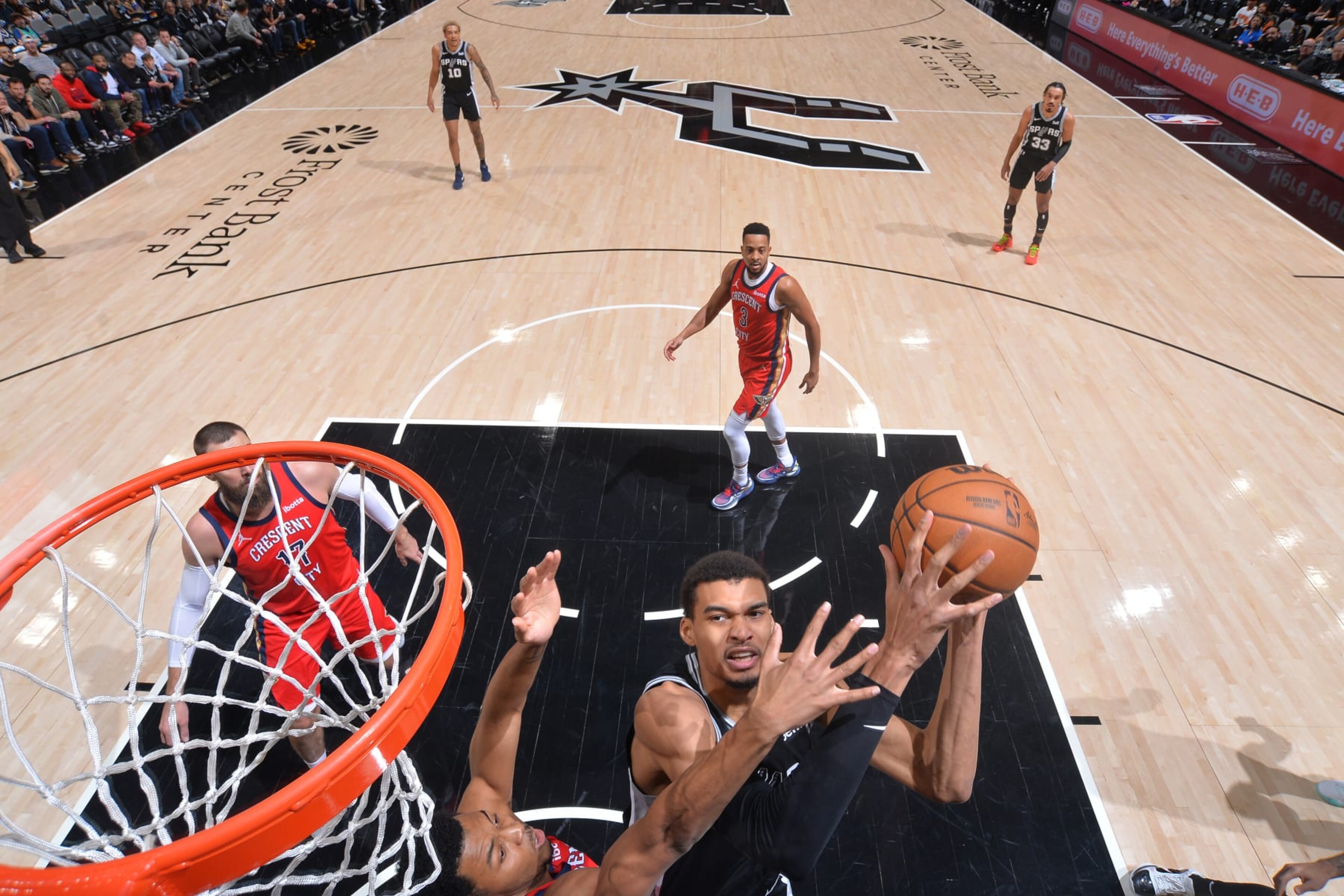 SAN ANTONIO, TX - FEBRUARY 2: Victor Wembanyama #1 of the San Antonio Spurs drives to the basket during the game against the New Orleans Pelicans on February 2, 2024 at the Frost Bank Center in San Antonio, Texas. NOTE TO USER: User expressly acknowledges and agrees that, by downloading and or using this photograph, user is consenting to the terms and conditions of the Getty Images License Agreement. Mandatory Copyright Notice: Copyright 2024 NBAE (Photos by Michael Gonzales/NBAE via Getty Images) SAN ANTONIO, TX - FEBRUARY 2: Victor Wembanyama #1 of the San Antonio Spurs drives to the basket during the game against the New Orleans Pelicans on February 2, 2024 at the Frost Bank Center in San Antonio, Texas. NOTE TO USER: User expressly acknowledges and agrees that, by downloading and or using this photograph, user is consenting to the terms and conditions of the Getty Images License Agreement. Mandatory Copyright Notice: Copyright 2024 NBAE (Photos by Michael Gonzales/NBAE via Getty Images)