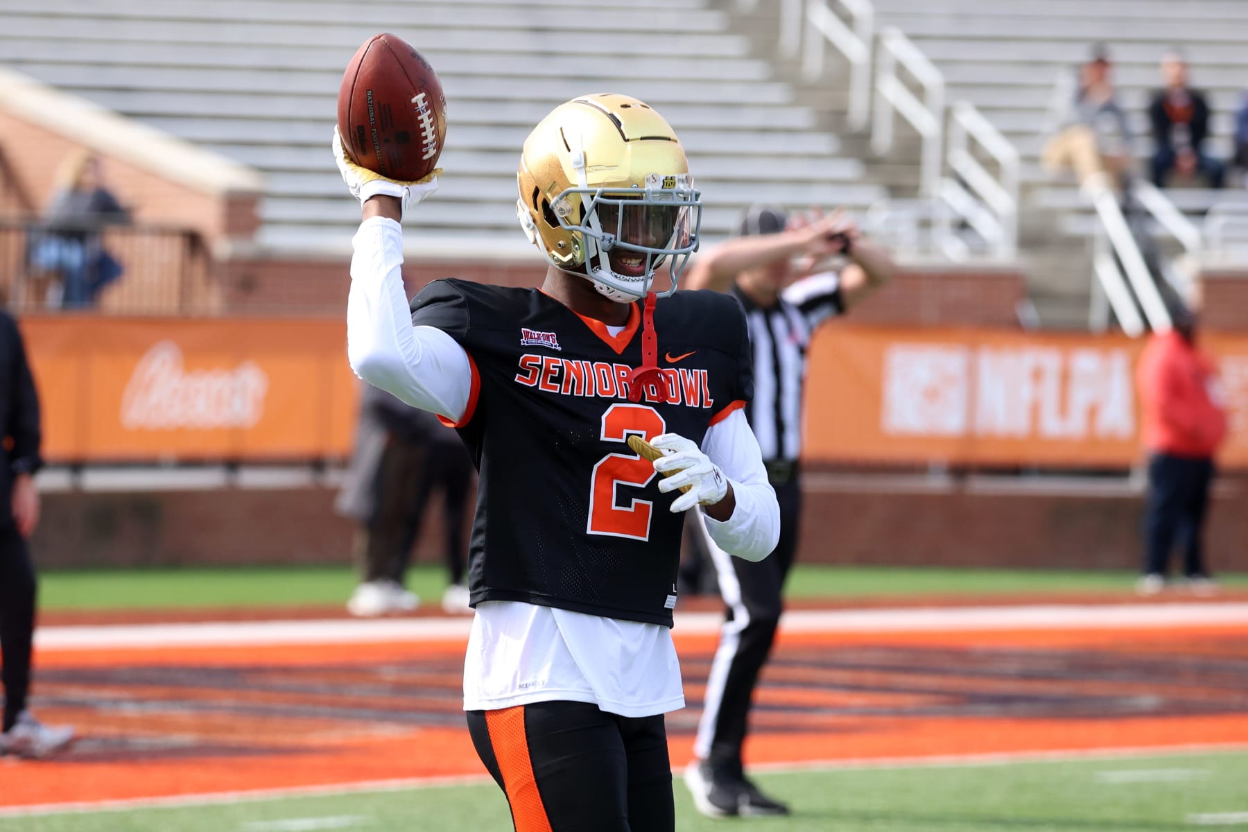 Notre Dame CB Cam Hart